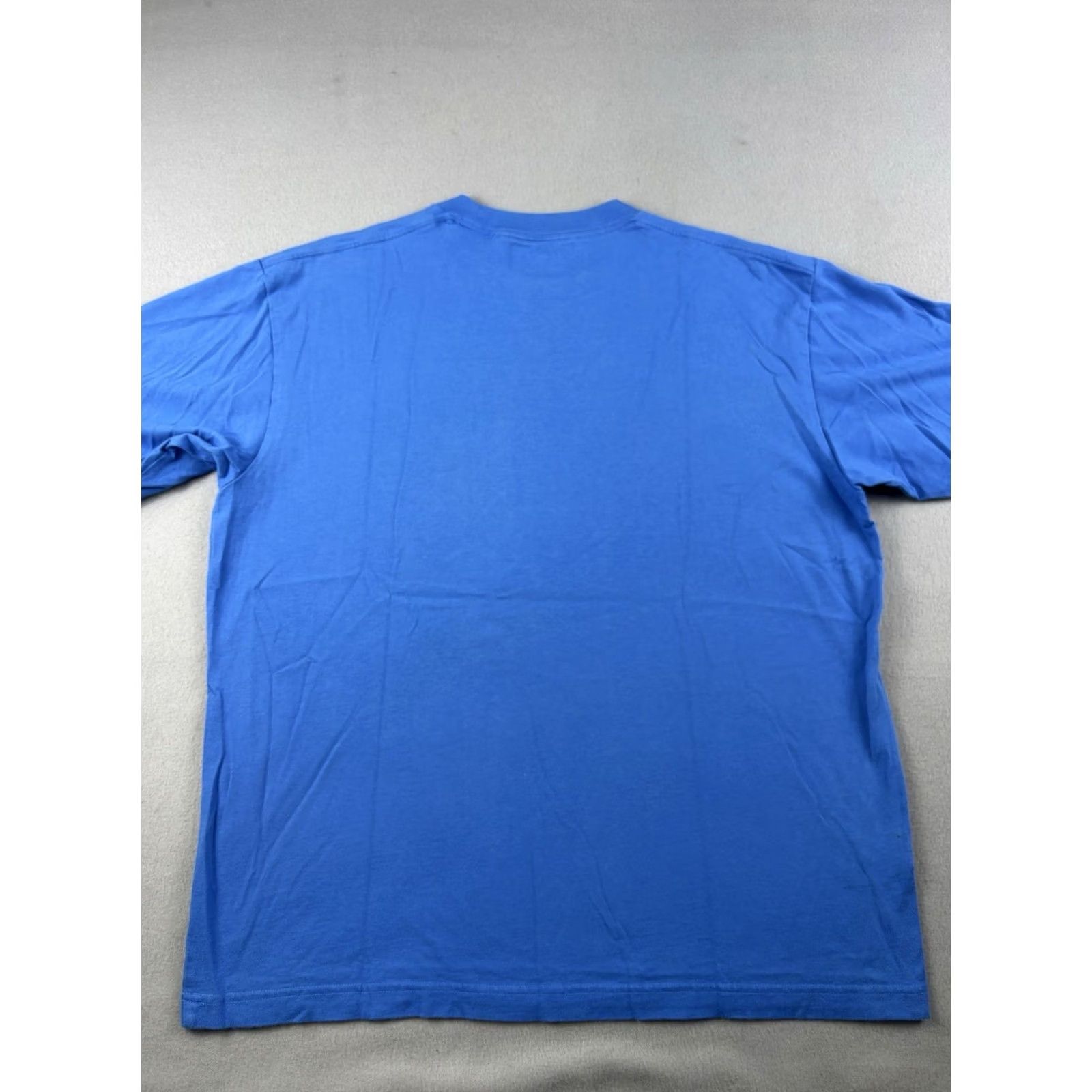Uniqlo Billie Eilish x Takashi Murakami Uniqlo UT T Shirt Size Medium Blue Graphic Tee Shirt Men Size US M / EU 48-50 / 2 - 5 Thumbnail