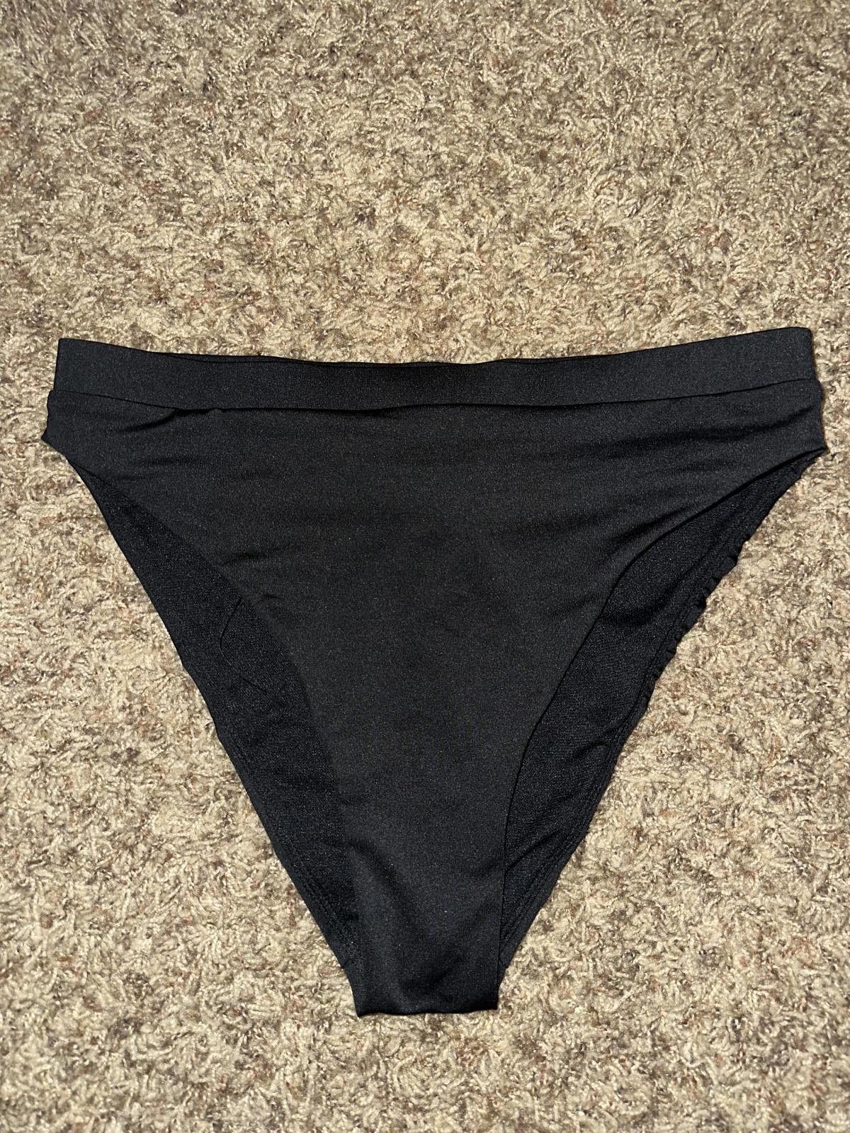 Nike Nike Essential Women's High-Waist Swim Bottom Size ONE SIZE - 1 Thumbnail
