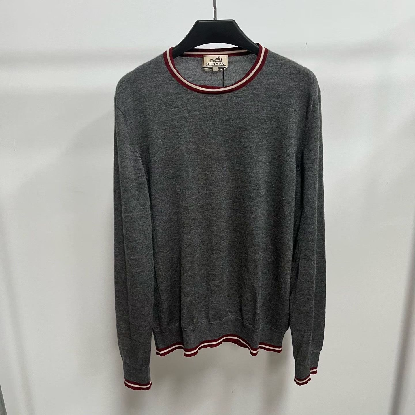 Hermes Hermes Gray Cashmere Sweater Size US L / EU 52-54 / 3 - 1 Thumbnail