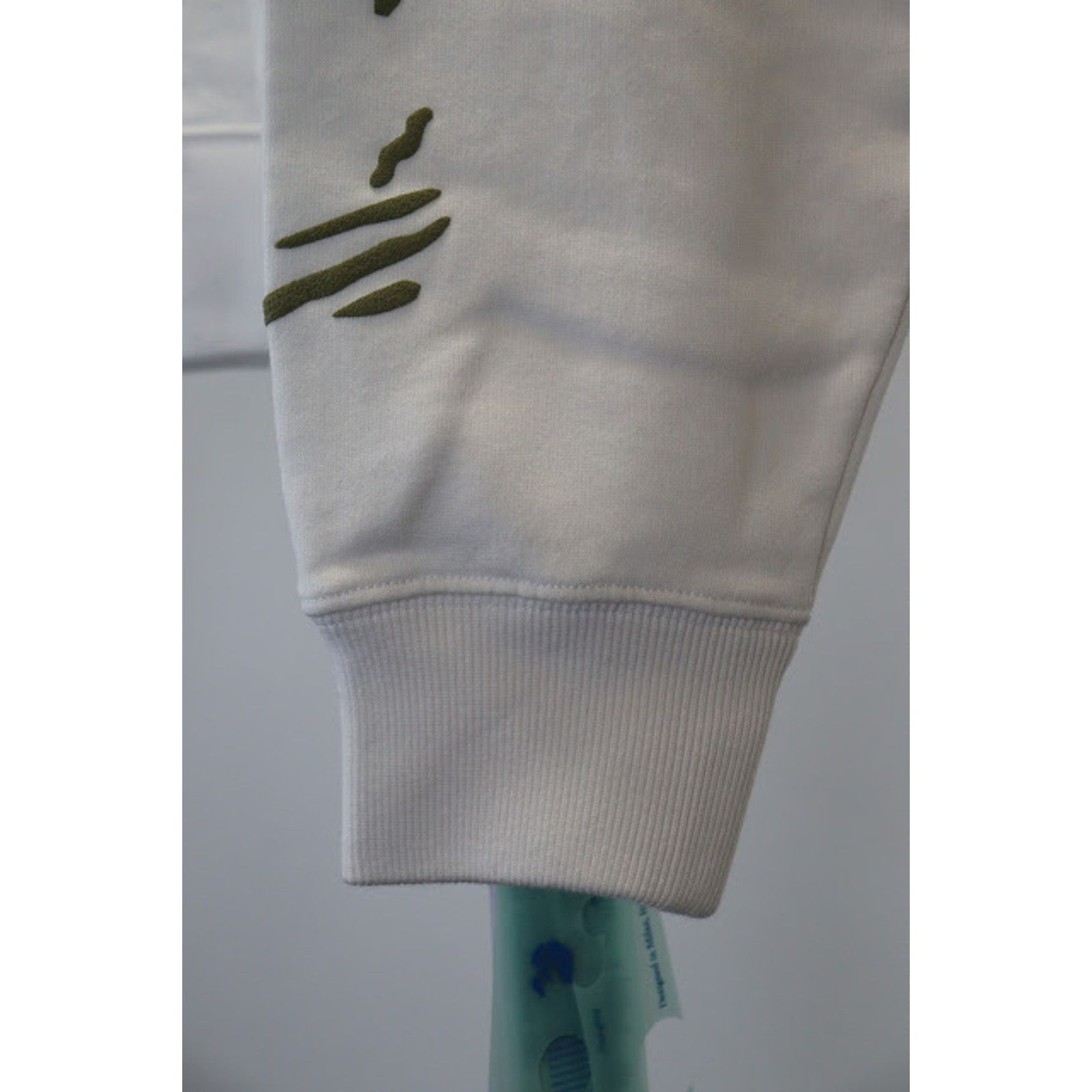 Off-White o1rshd1 Splash Arrow Skate Crewneck in White/Beige Size US M / EU 48-50 / 2 - 6 Thumbnail