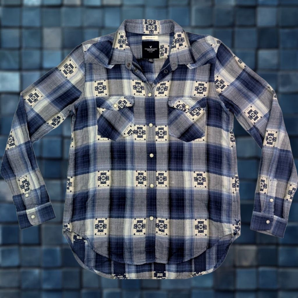 American Eagle Outfitters American Eagle Outfitters Western Button-Up Shirt Womens XS? No, keep original size. Size S / US 4 / IT 40 - 1 Thumbnail