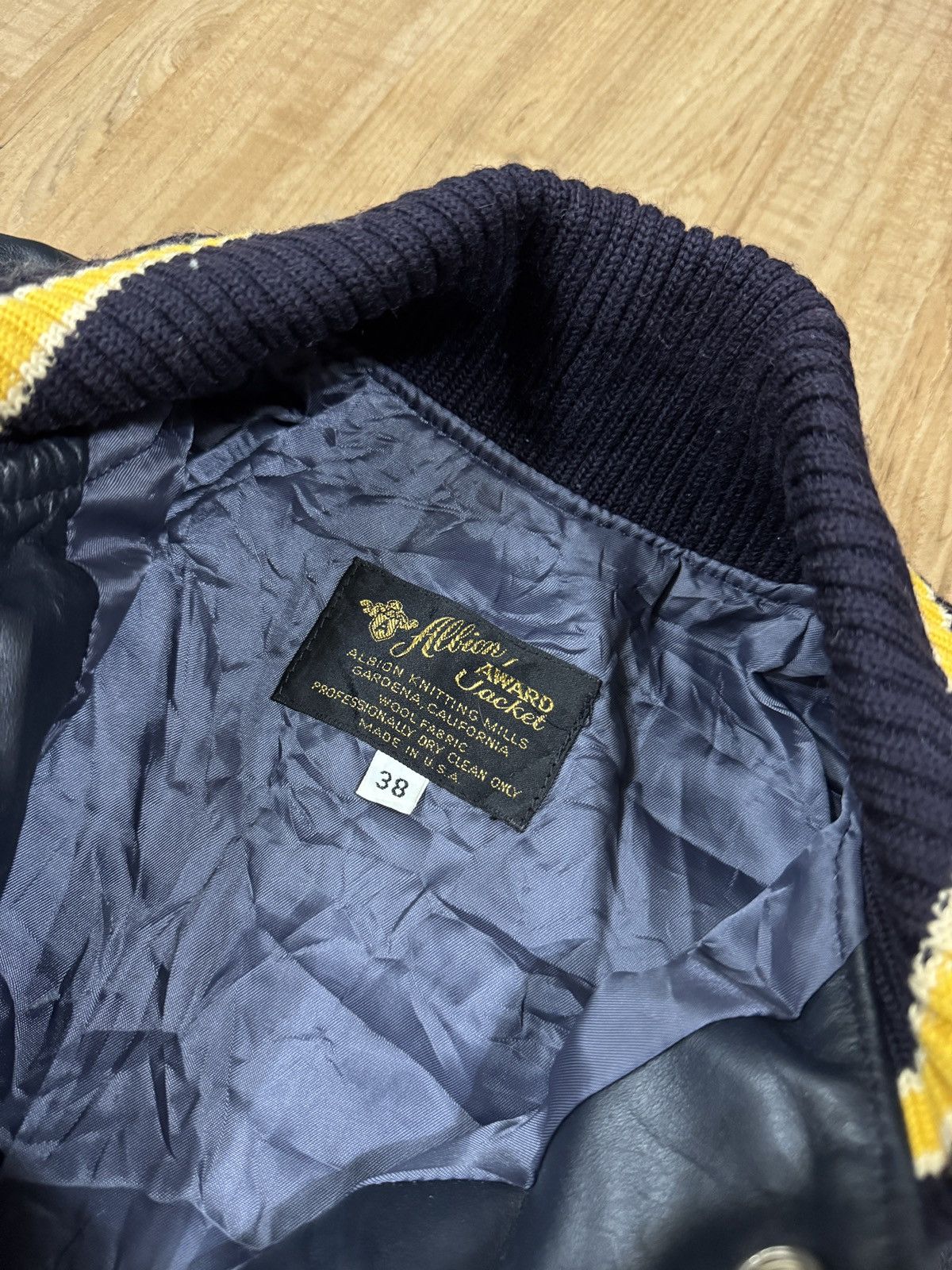 Other VINTAGE 70’s ALBION FULL LEATHER VARSITY jacket Size US M / EU 48-50 / 2 - 4 Thumbnail