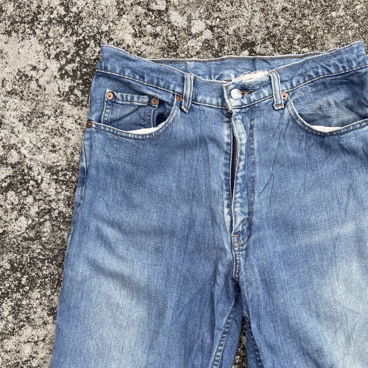 Japanese Brand Vintage Levis White Tag Distressed Denim Jeans Size US 29 - 3 Thumbnail