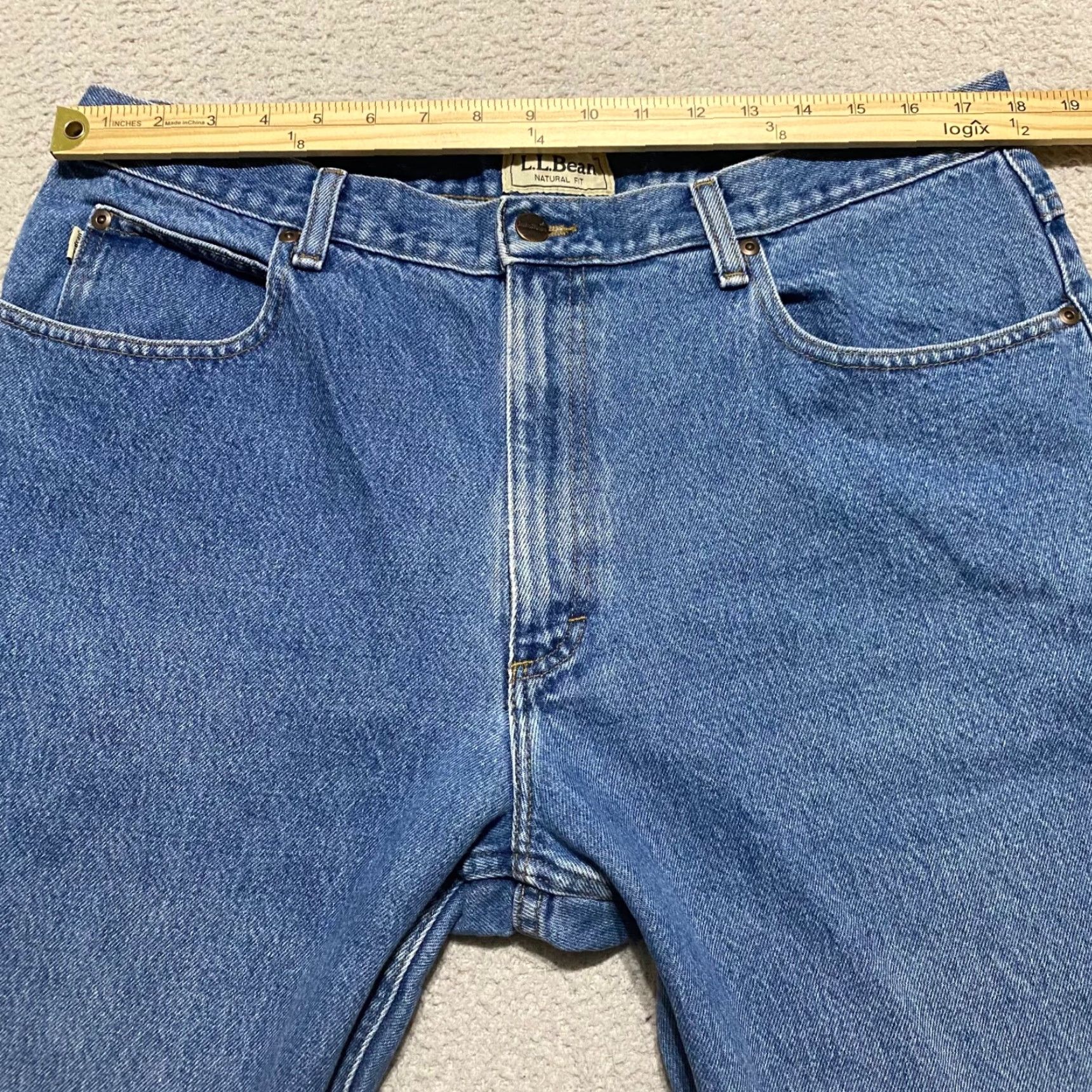 Vintage L.L. Bean Jeans Mens 38x30 Blue Denim Straight Leg Medium Wash Mid Rise Shirt Mens 38 Blue Denim Straight Regular 5-Pocket Design Jeans Mens Size US 38 / EU 54 - 5 Thumbnail