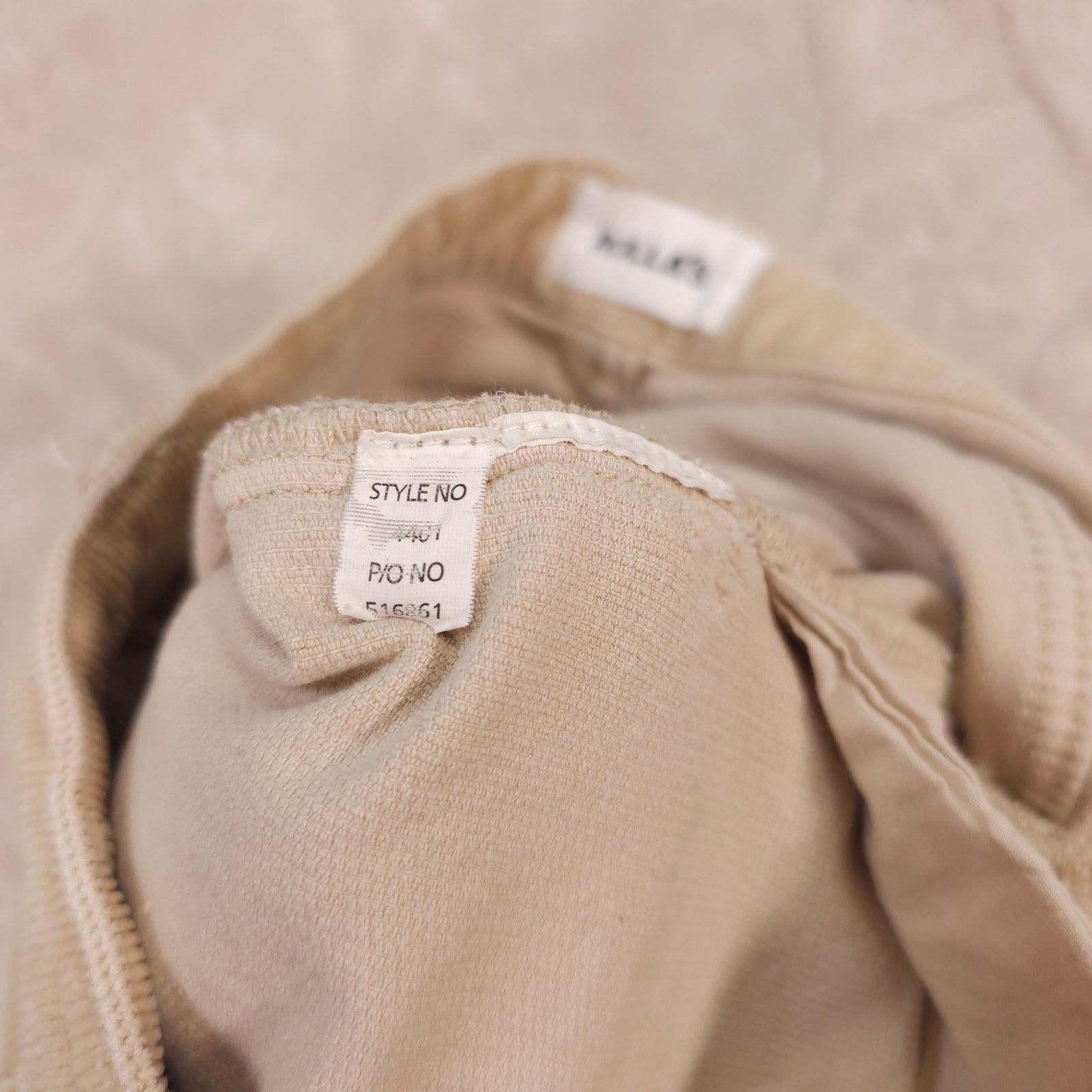 Rolla's Rolla's Straight Leg Corduroy Pants Stone Beige Sz 28 Size 28" / US 6 / IT 42 - 6 Thumbnail