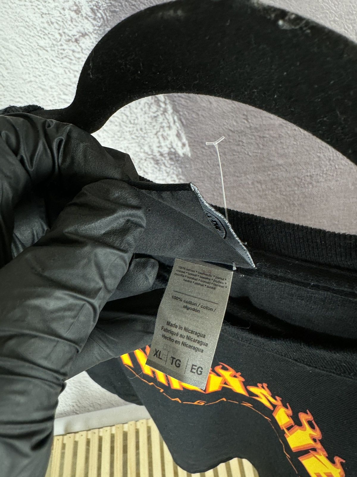 Thrasher Thrasher OG vintage big logo black tee shirt size XL Size US XL / EU 56 / 4 - 6 Thumbnail