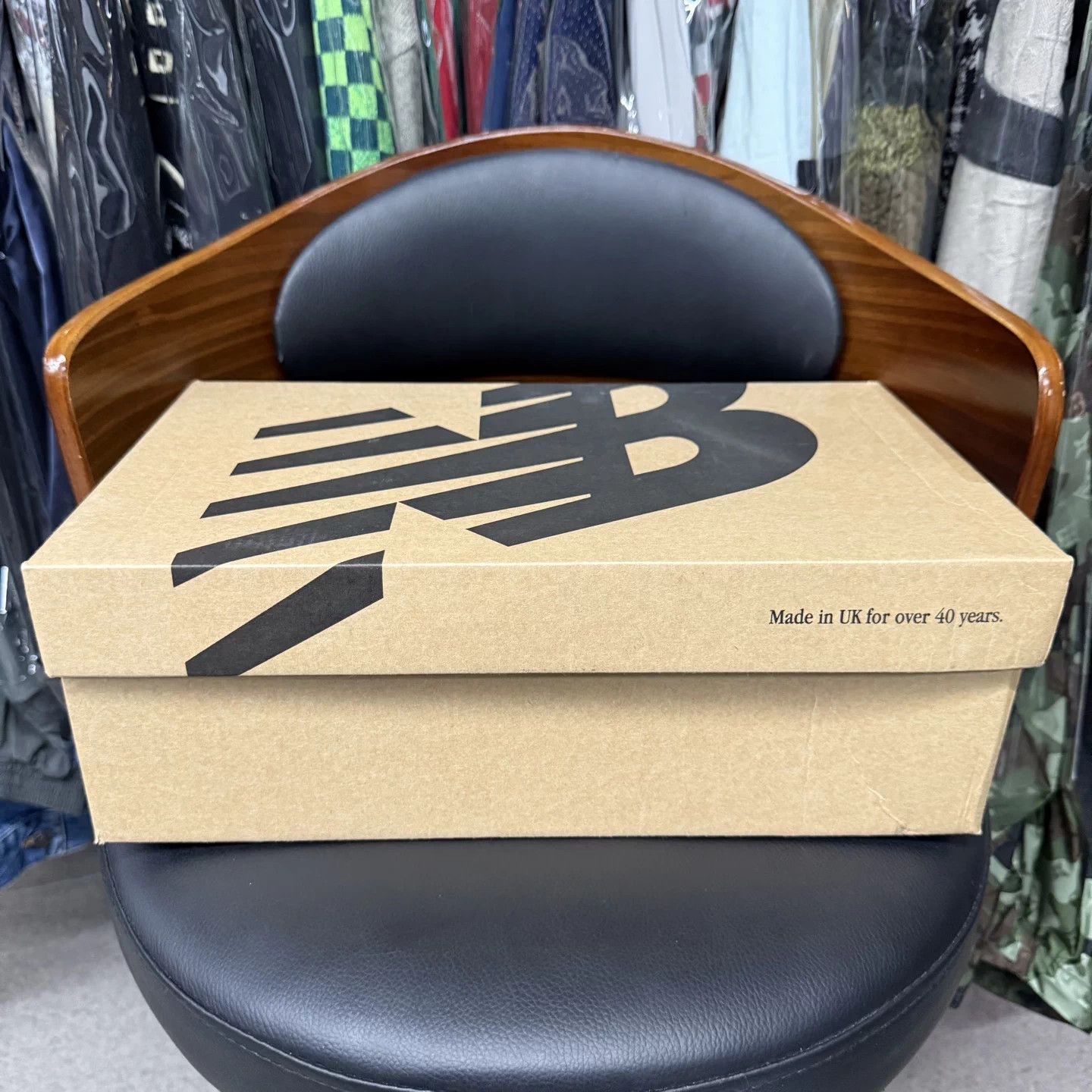 New Balance INVINCIBLE x N.HOOLYWOOD x NB1906U gray & khaki 43 Size US 10 / EU 43 - 9 Thumbnail