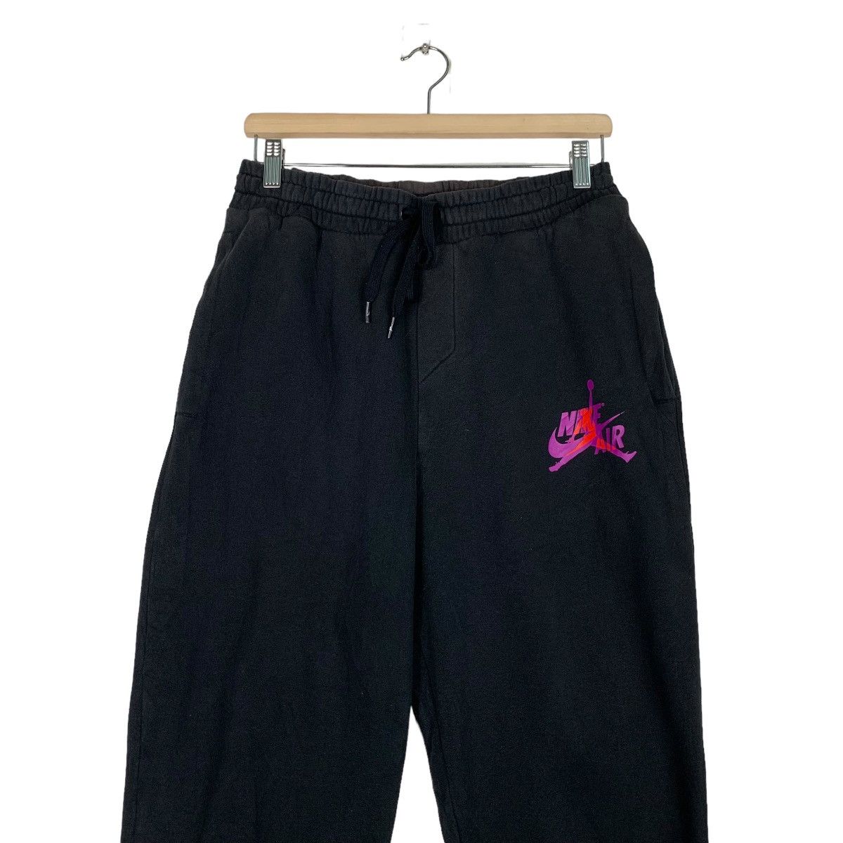 Jordan Brand NIKE AIR JORDAN BIG LOGO SWEATPANTS #0760-C35 Size US 28 / EU 44 - 3 Thumbnail