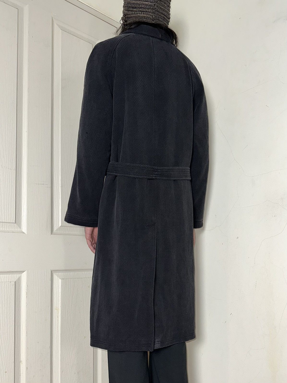 Emporio Armani 90s Herringbone Belted Coat Size US L / EU 52-54 / 3 - 3 Thumbnail