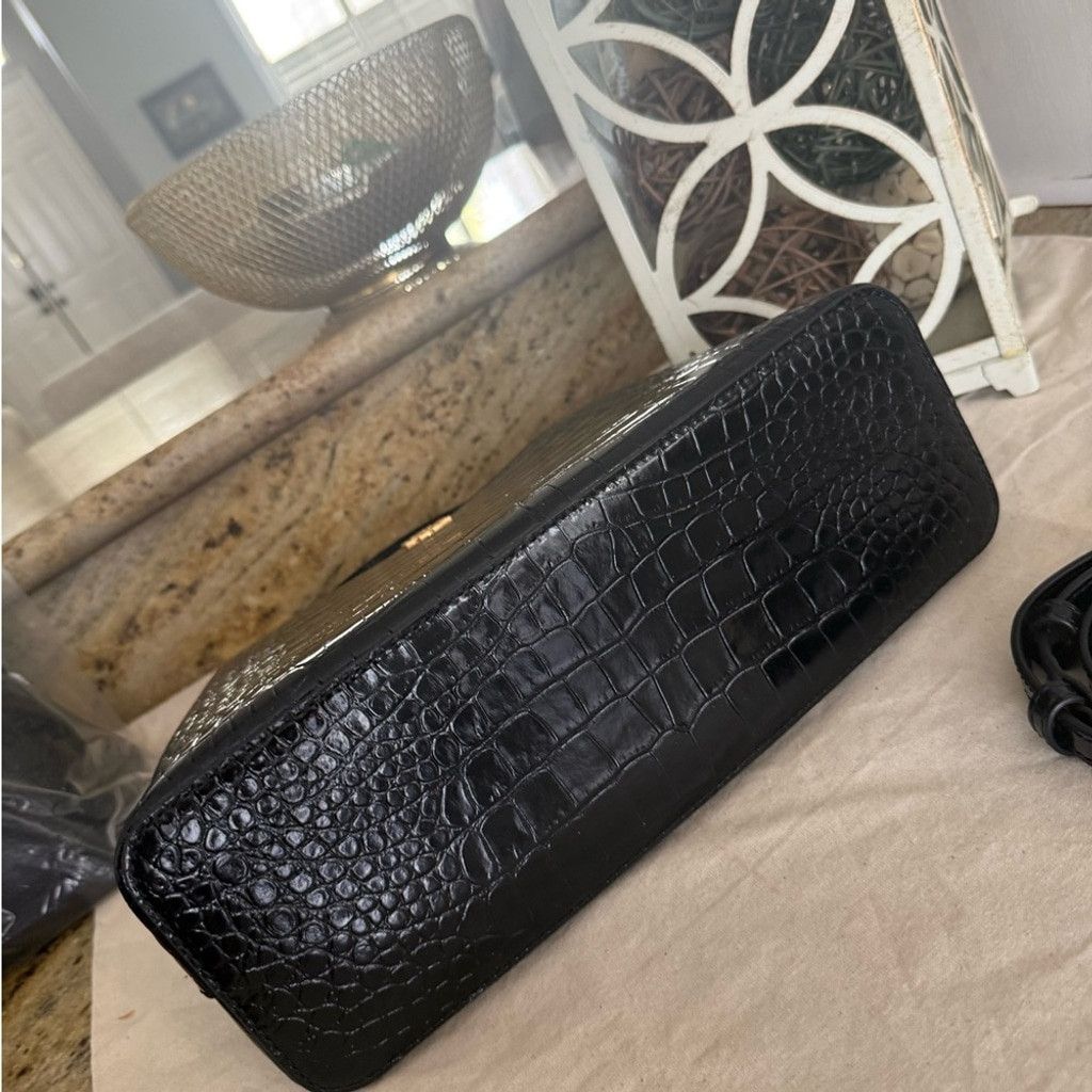 Tory Burch New 850!+ Tory Burch Britten Embossed Small Satchel/Crossbod Size ONE SIZE - 5 Thumbnail