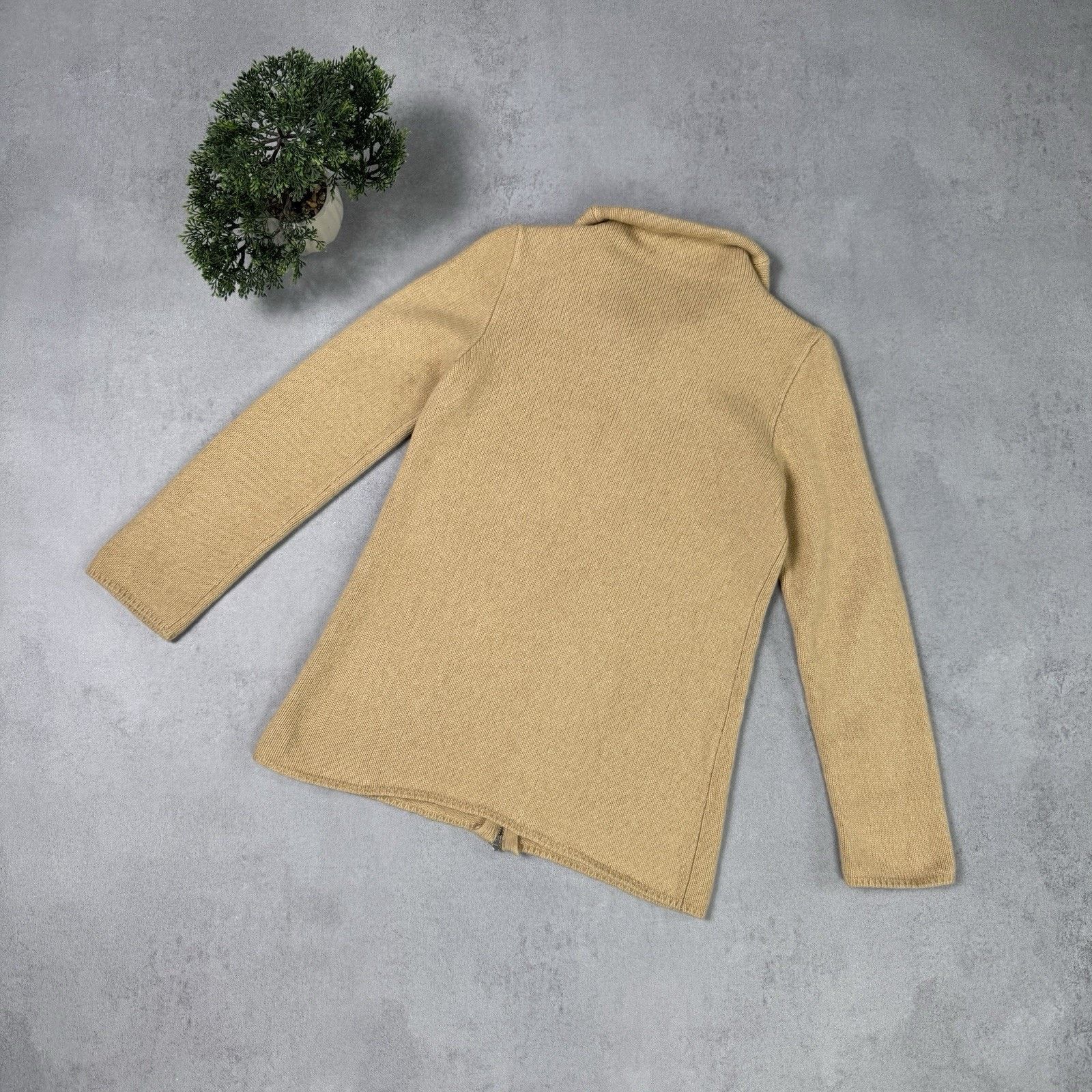 Vintage Lorena Antoniazzi Women Chashmere Zip Sweater Beige Size 44 Size M / US 6-8 / IT 42-44 - 13 Thumbnail