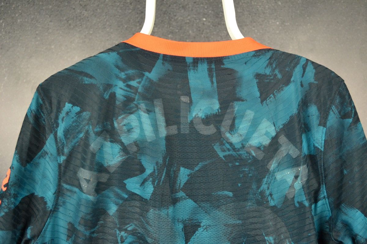 Chelsea Soccer × Nike Chelsea 2021 2022 third Nike soccer jersey player version Size US L / EU 52-54 / 3 - 8 Thumbnail