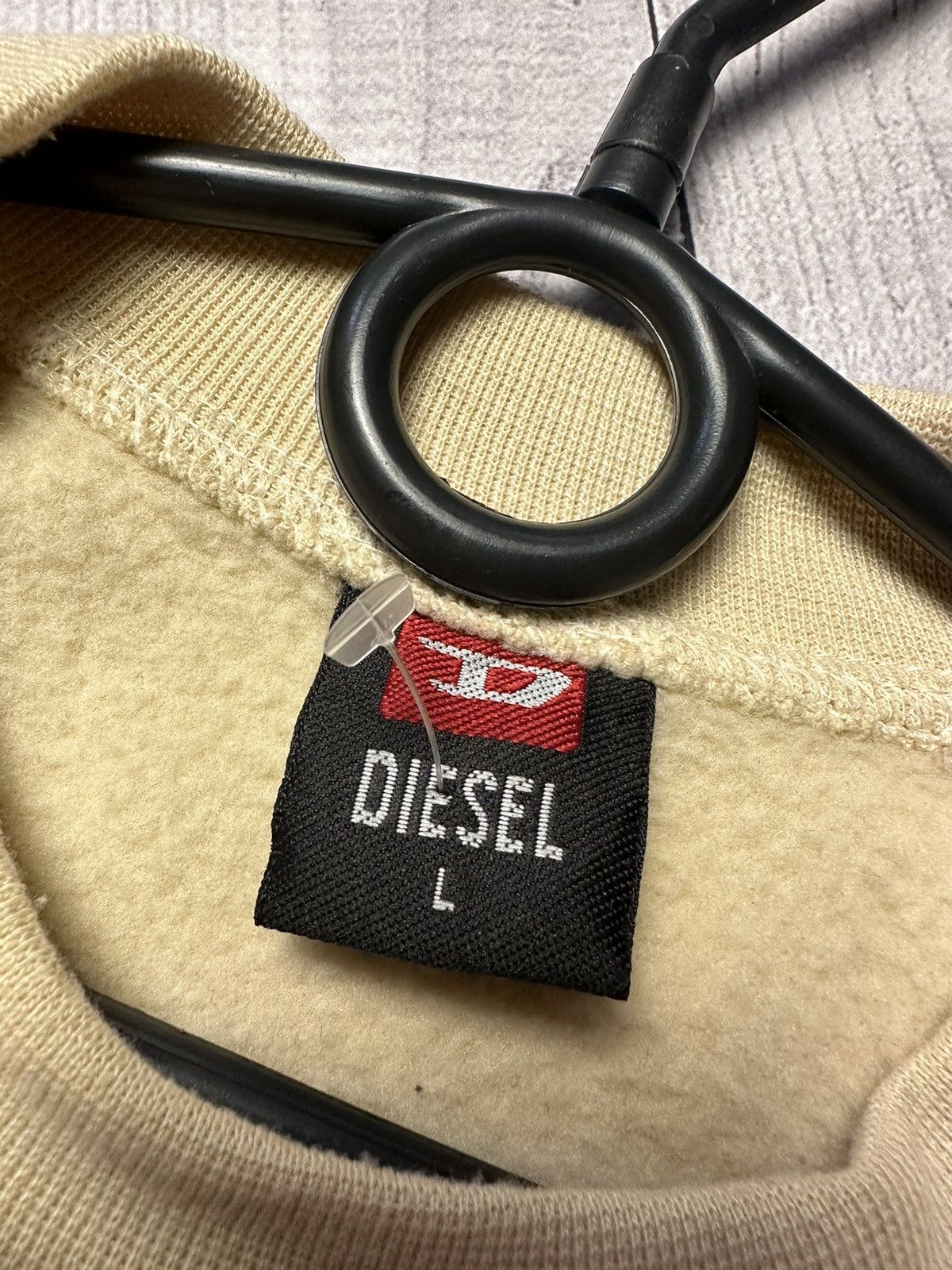 Diesel × Vintage Vintage Diesel Division sweatshirt logo size M/L Size US M / EU 48-50 / 2 - 6 Thumbnail