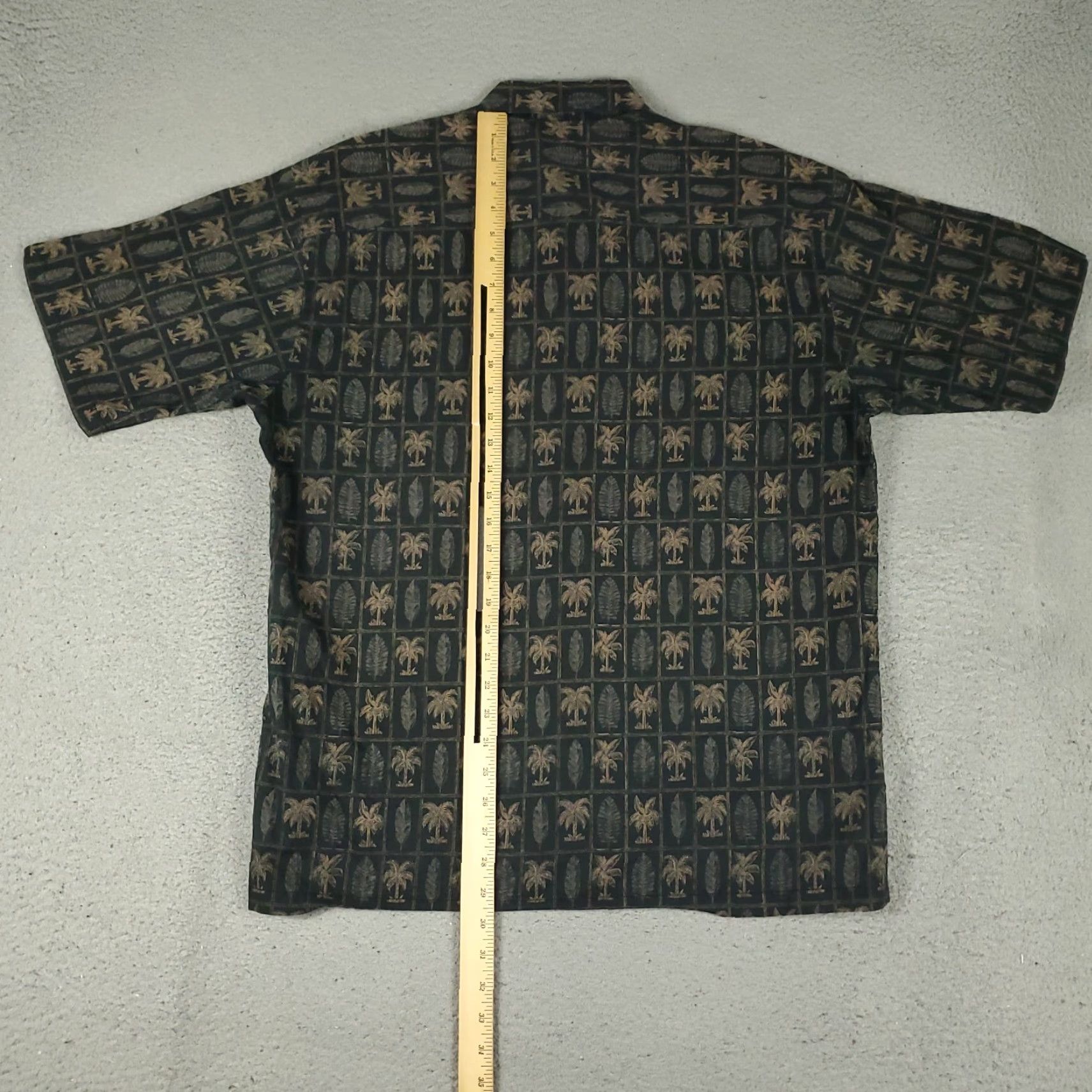 Tori Richard Tori Richard Shirt Mens Large Black Hawaiian Button Up Short Sleeve Geometric Pattern Size US L / EU 52-54 / 3 - 3 Thumbnail