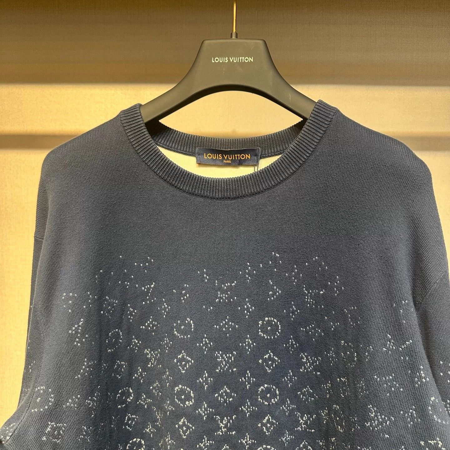 Louis Vuitton LV Navy Blue AOP Gradient Sweater XL Size US XL / EU 56 / 4 - 2 Thumbnail