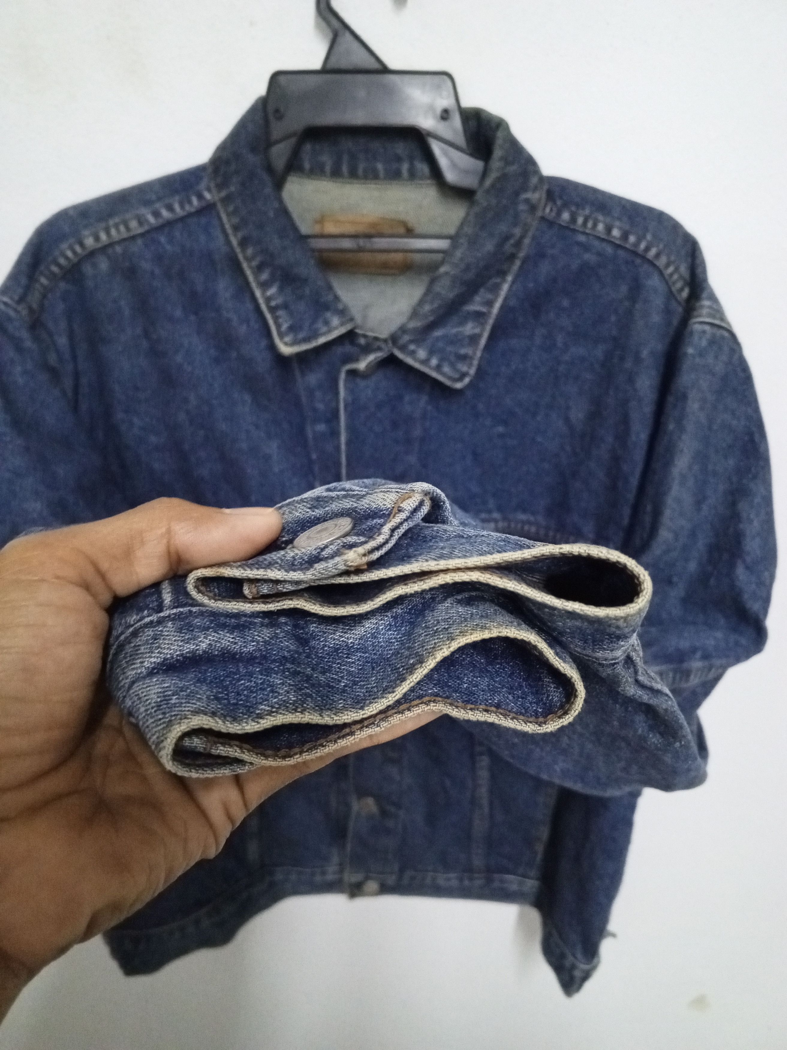 Vintage Levis orange tab denim jacket button J02