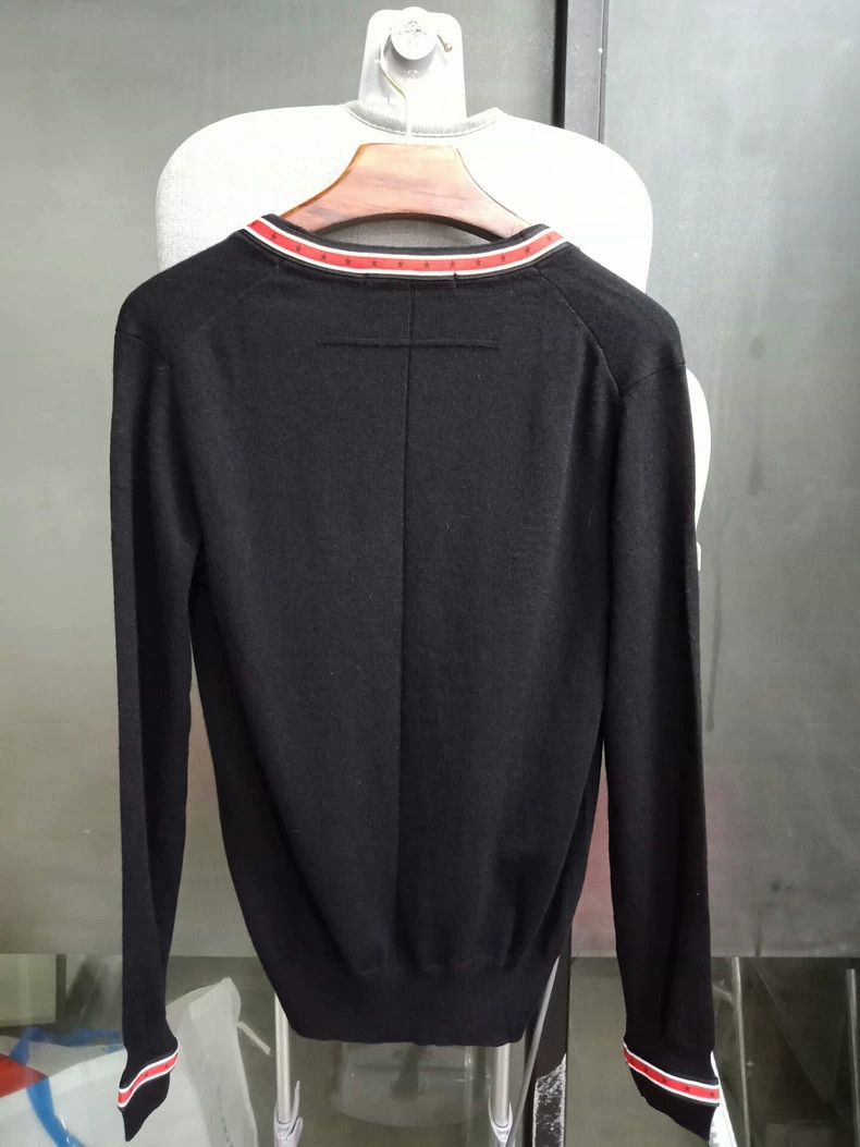 Other Givenchy Patchwork black wool knitted cardigan sweater S s Size US M / EU 48-50 / 2 - 2 Thumbnail