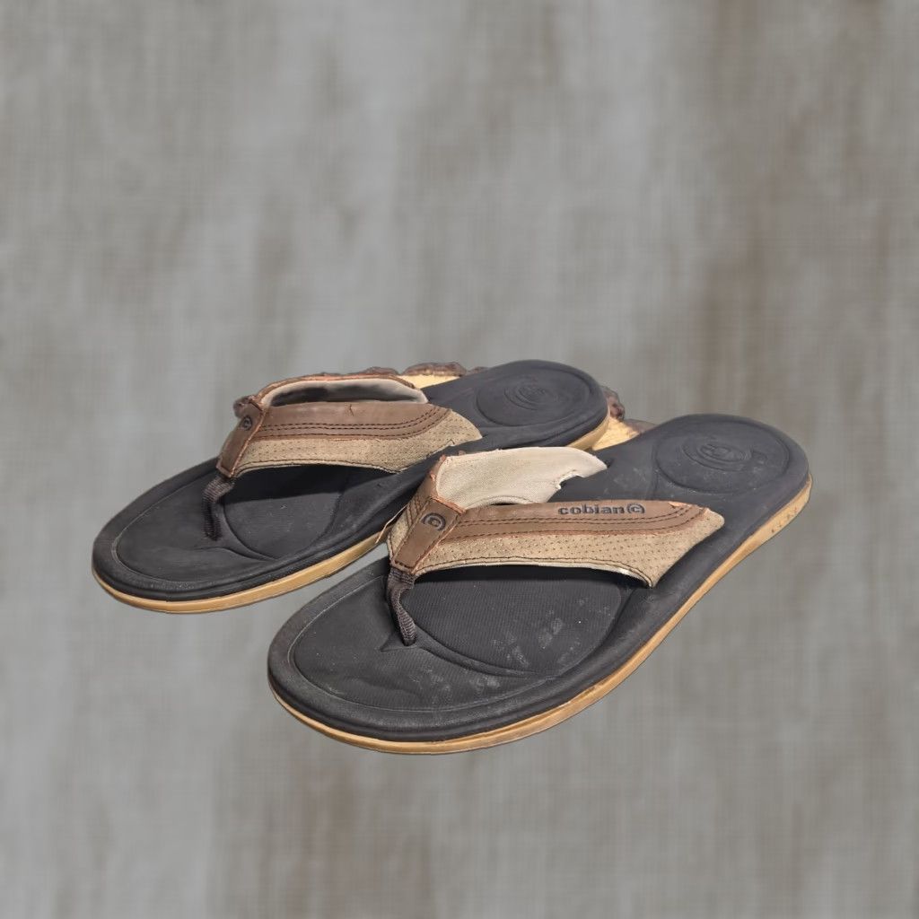 Vintage Cobian PROV 3 Flip Flop Sandal Brown Adult Women's Size: US 5-6 Cobian EVERY STEP MATTERS PROV 3 Sandal Women Flats Beach Bohemian Outdoor Shoes Size US 5 / IT 35 - 1 Thumbnail