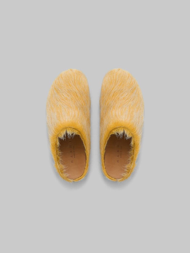 Marni o1f1d3z0526 Long-Haired Calfskin Fussbett Sabot in Yellow Size US 7 / IT 37 - 4 Thumbnail