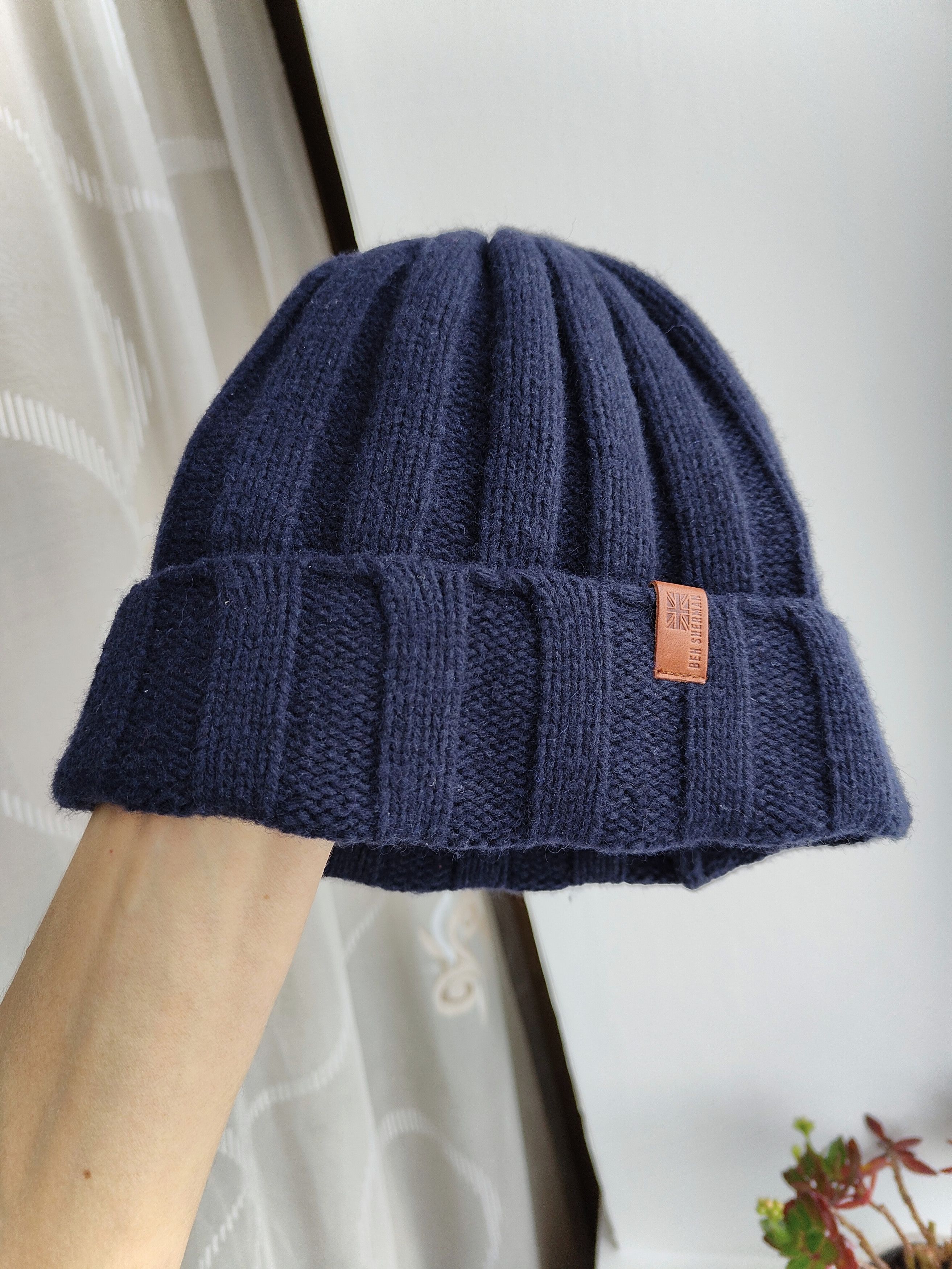 Ben Sherman Ben Sherman Navy Wool Blend Ribbed Cuffed Beanie Hat S-M Size ONE SIZE - 1 Thumbnail