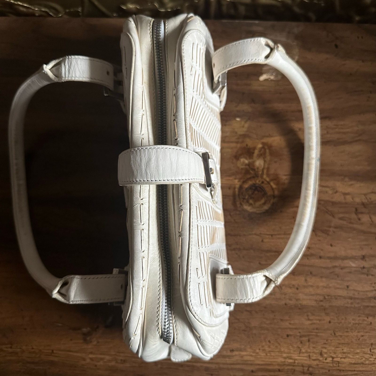 Loewe Vintage 2000's Loewe White Leather Senda Satchel Size ONE SIZE - 7 Thumbnail