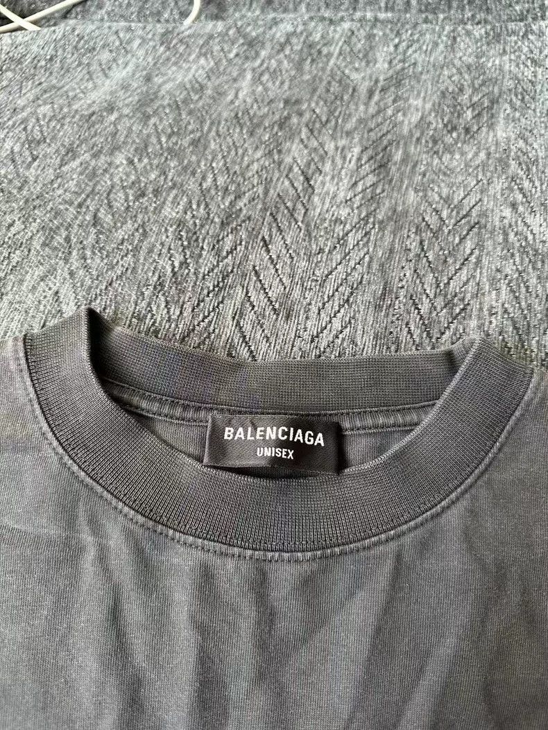 Balenciaga Balenciaga Bat Short Sleeve Size US M / EU 48-50 / 2 - 3 Thumbnail