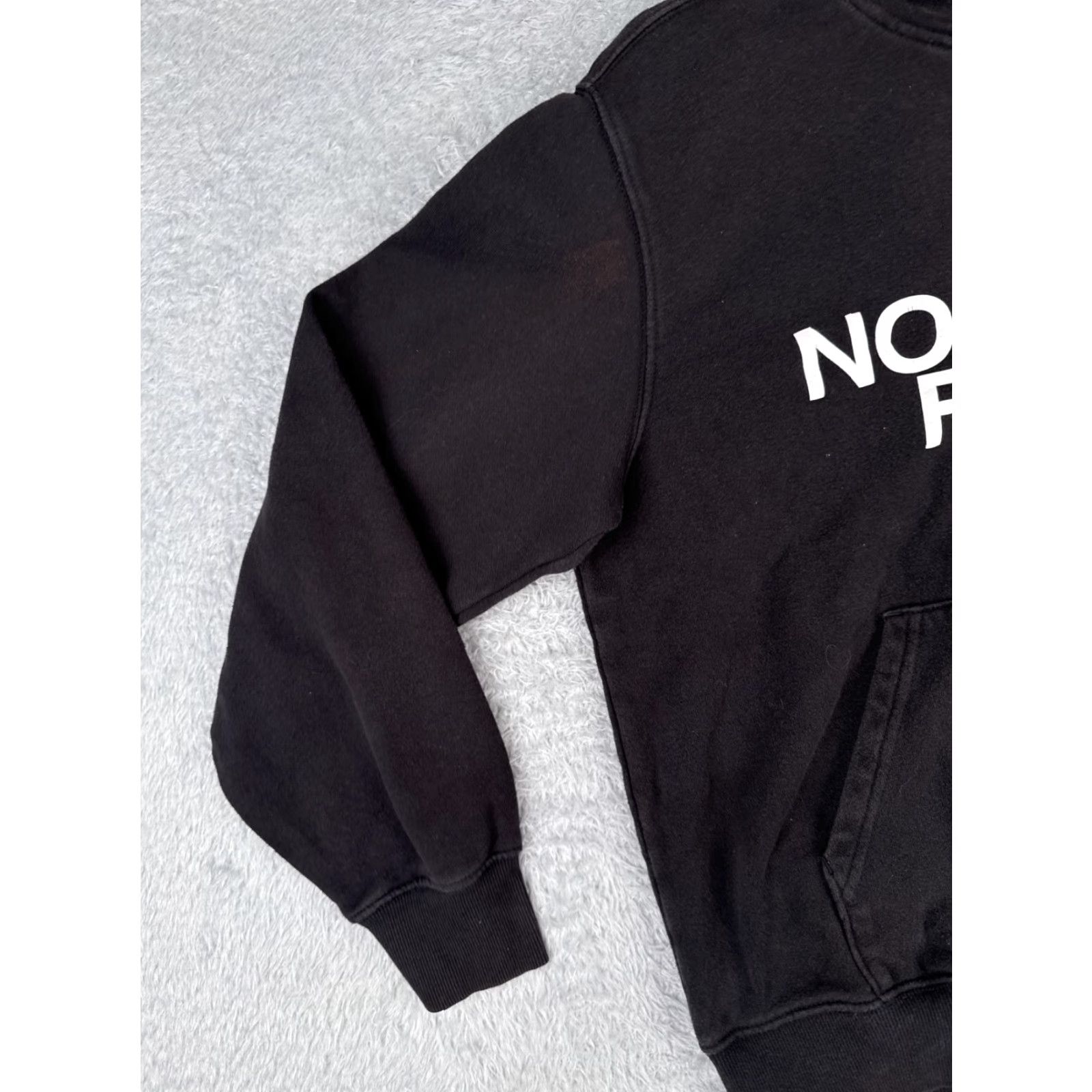 The North Face The North Face Hoodie Womens Large Black Pullover Jersey Fabric Pocket Logo Crew Neck Long Sleeve Lightweight Regular Etam? Size L / US 10 / IT 46 - 3 Thumbnail