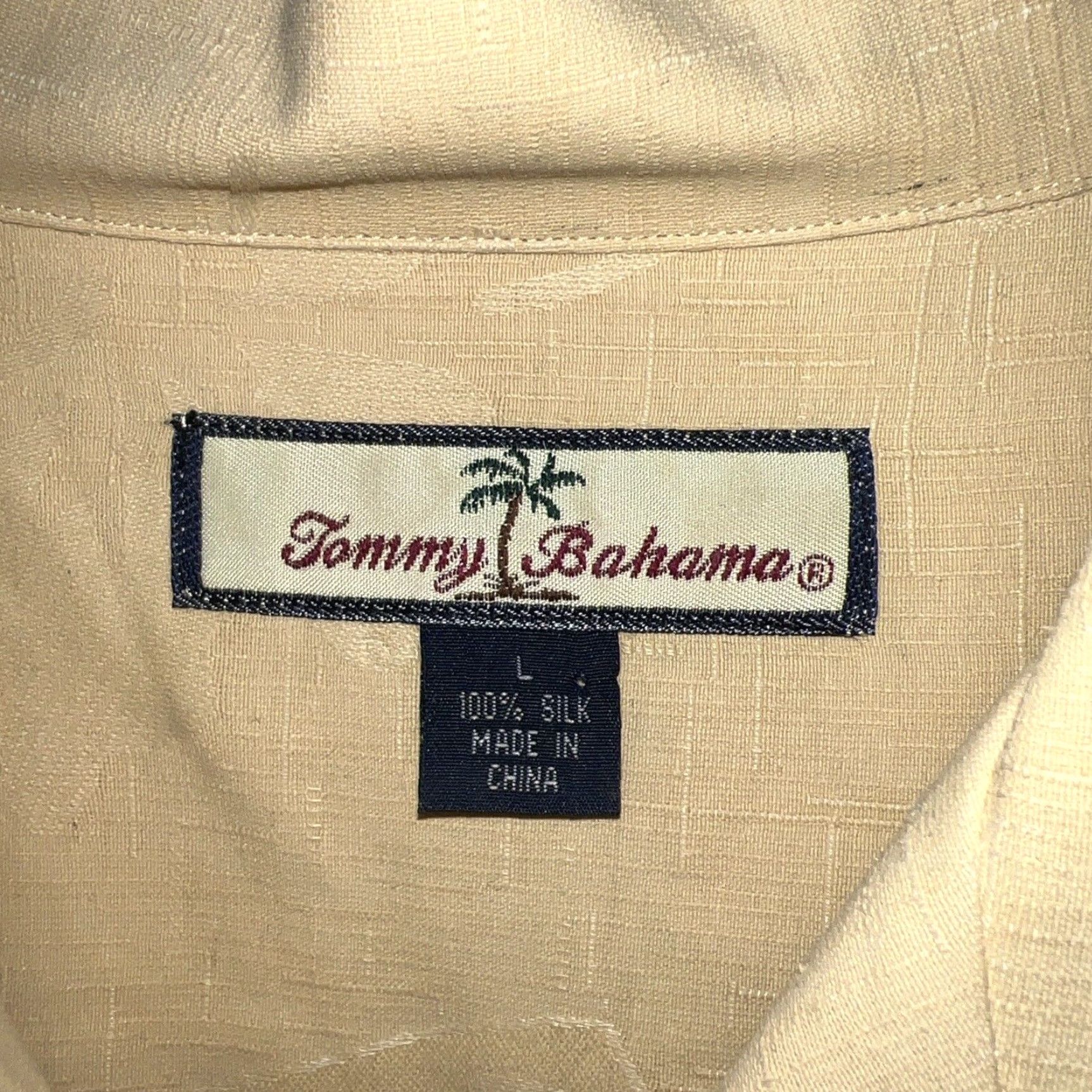 Tommy Bahama VINTAGE Tommy Bahama Hawaiian Shirt Adult Large Yellow Silk Button-Up Mens Size US L / EU 52-54 / 3 - 3 Thumbnail