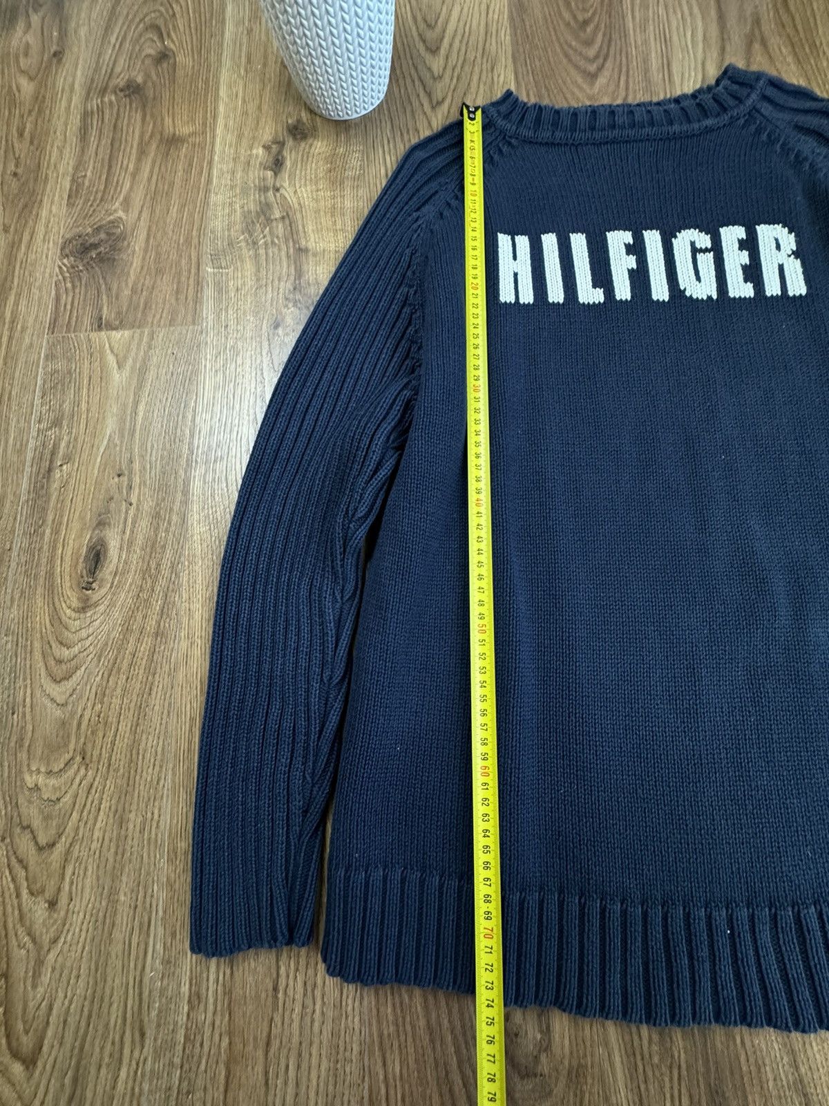 Tommy Hilfiger Sweater Tommy Hilfiger 00s original streetwear casual item Size US L / EU 52-54 / 3 - 5 Thumbnail