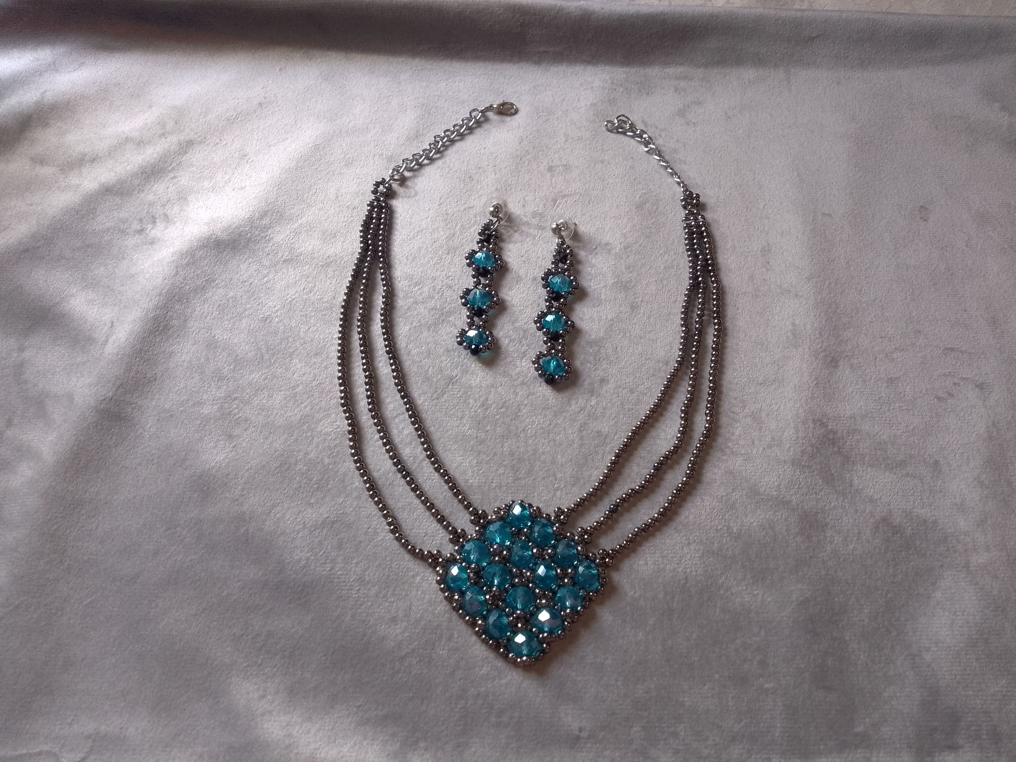 Handmade Necklace. Crystal, gray Brass. Multi thread. Earrings Size ONE SIZE - 1 Thumbnail