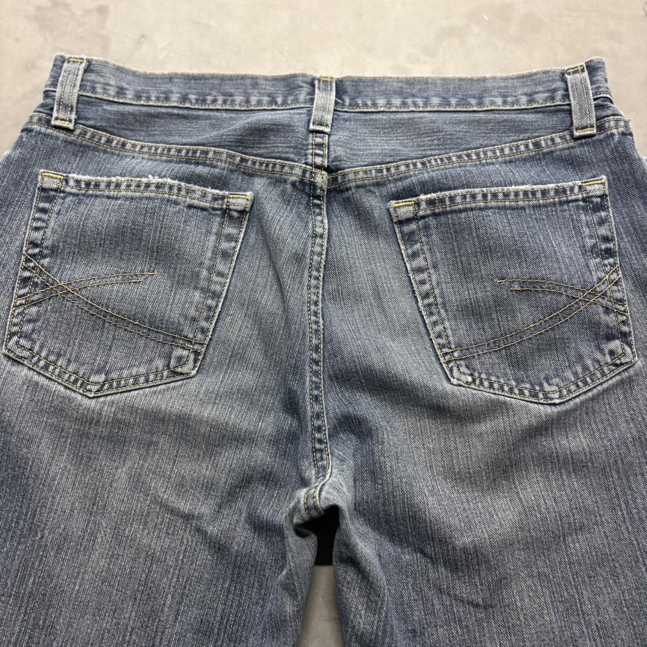 Vintage Crazy Vintage Y2K/2000s Baggy Skater Style Streetwear Y2K Style Medium Wash Denim Jeans! Size US 34 / EU 50 - 7 Thumbnail