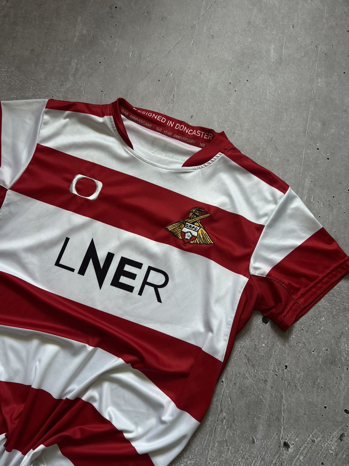 Other Doncaster Rovers 2019/20 140th Anniversary PlayerShirt L VGC Size US L / EU 52-54 / 3 - 2 Thumbnail