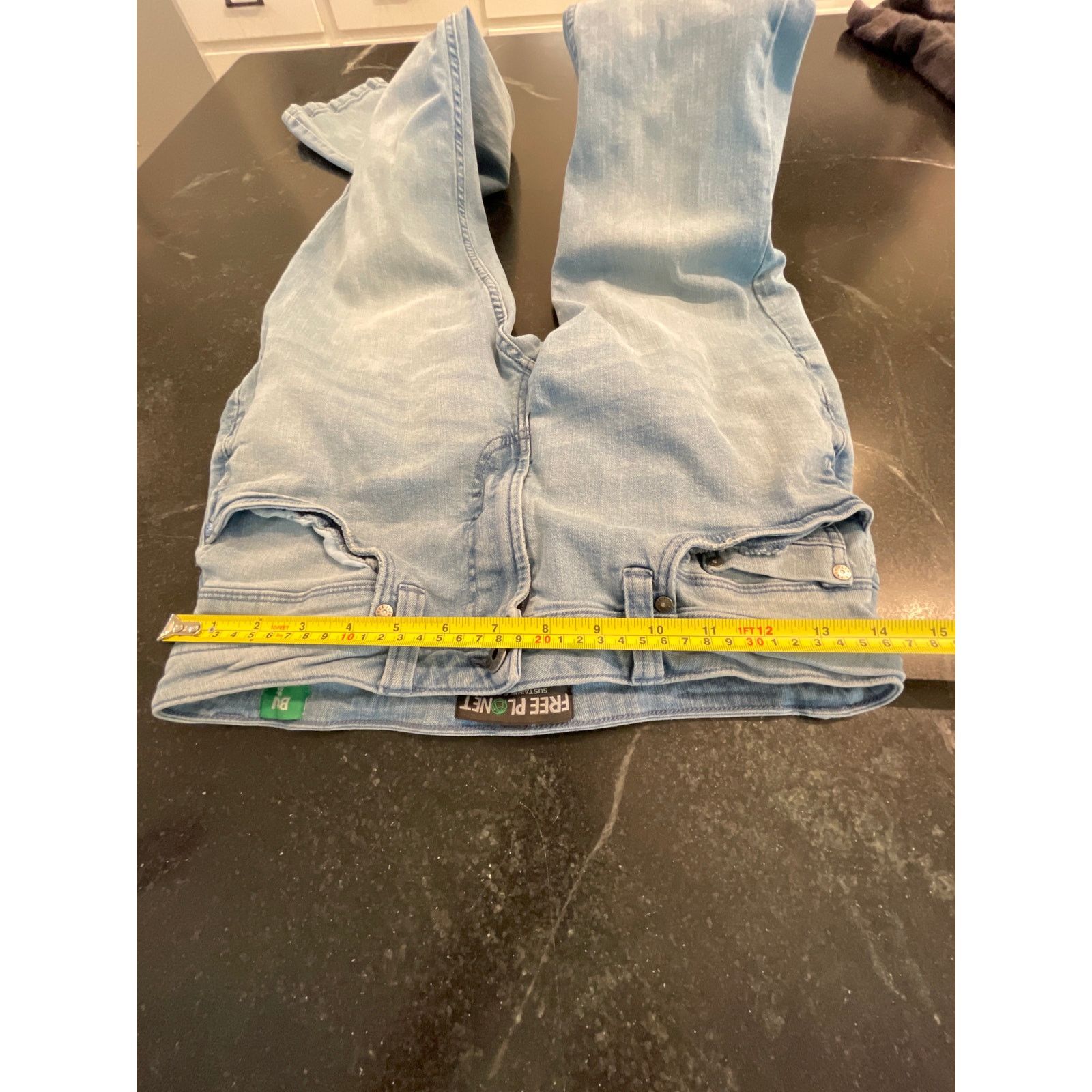 Free Planet Free Planet 30X32 sustainable CO light wash jean Size US 30 / EU 46 - 8 Thumbnail