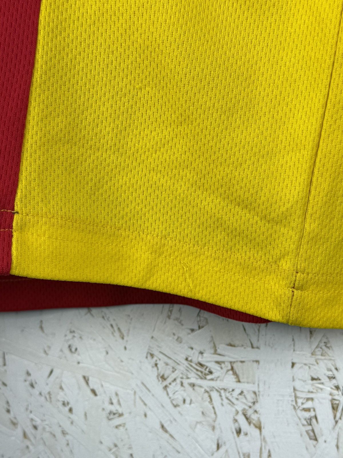 Vintage 80s 90s Galatasaray Retro #10 Handmade Rare Soccer Jersey Size US XL / EU 56 / 4 - 5 Thumbnail