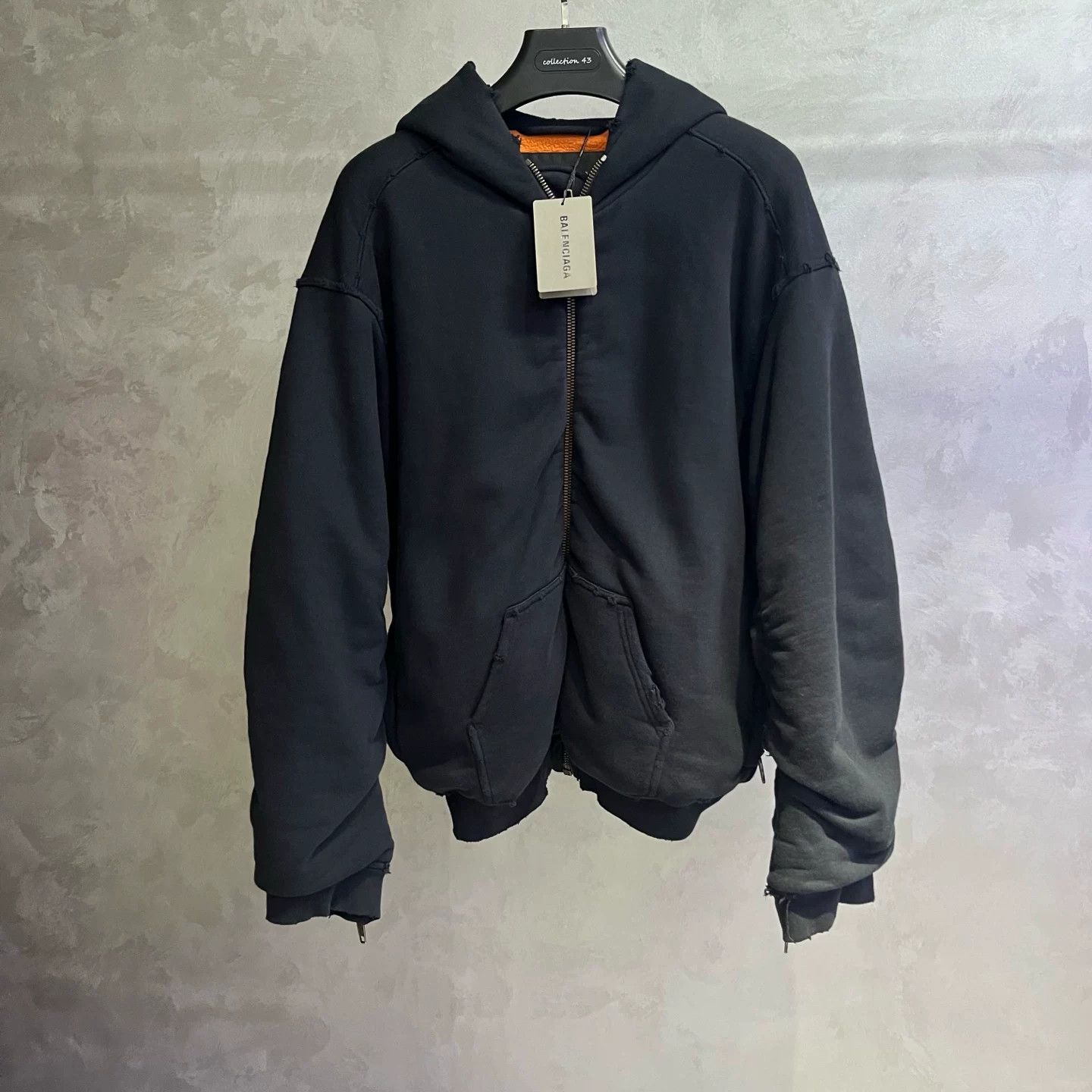Balenciaga Balenciaga Distressed Black Hoodie S Men Size US S / EU 44-46 / 1 - 1 Thumbnail