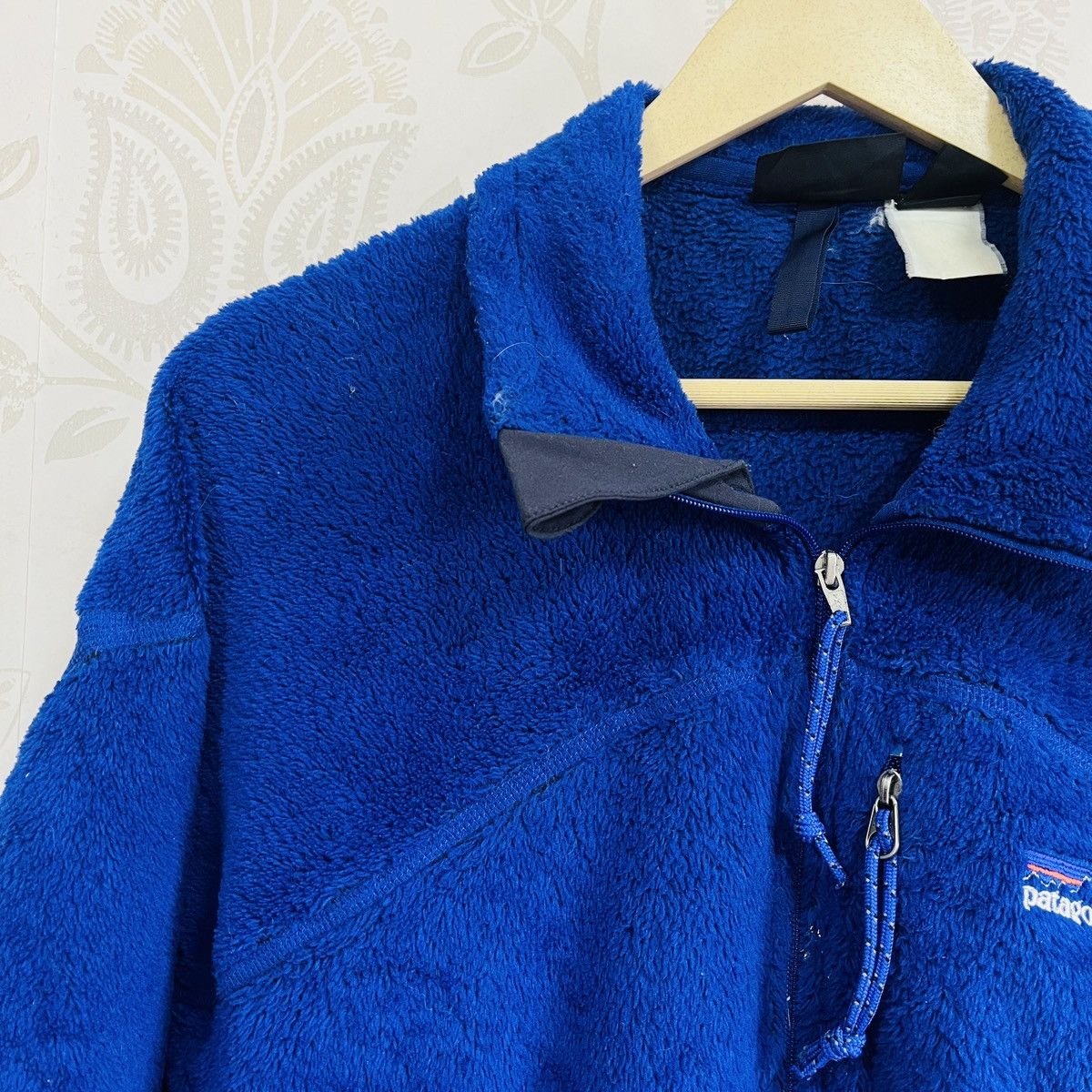 Patagonia × Polartec × Vintage Vintage Patagonia R4 Polartec Fall 2001 Portugal Size US L / EU 52-54 / 3 - 5 Thumbnail