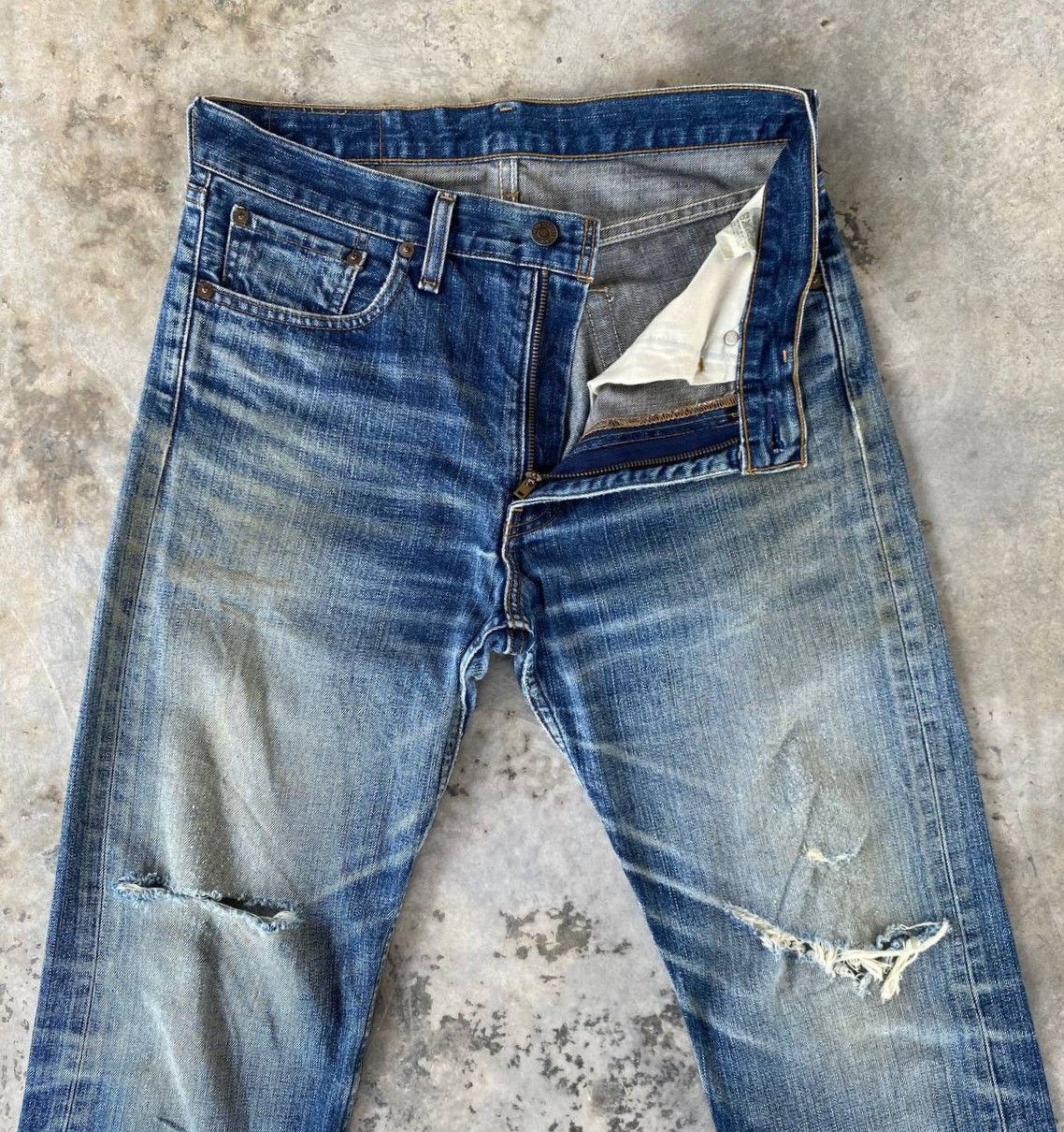 Levi's VINTAGE LEVIS 505 JAPAN DISTRESSED DENIM W32X33 Size US 32 / EU 48 - 6 Thumbnail