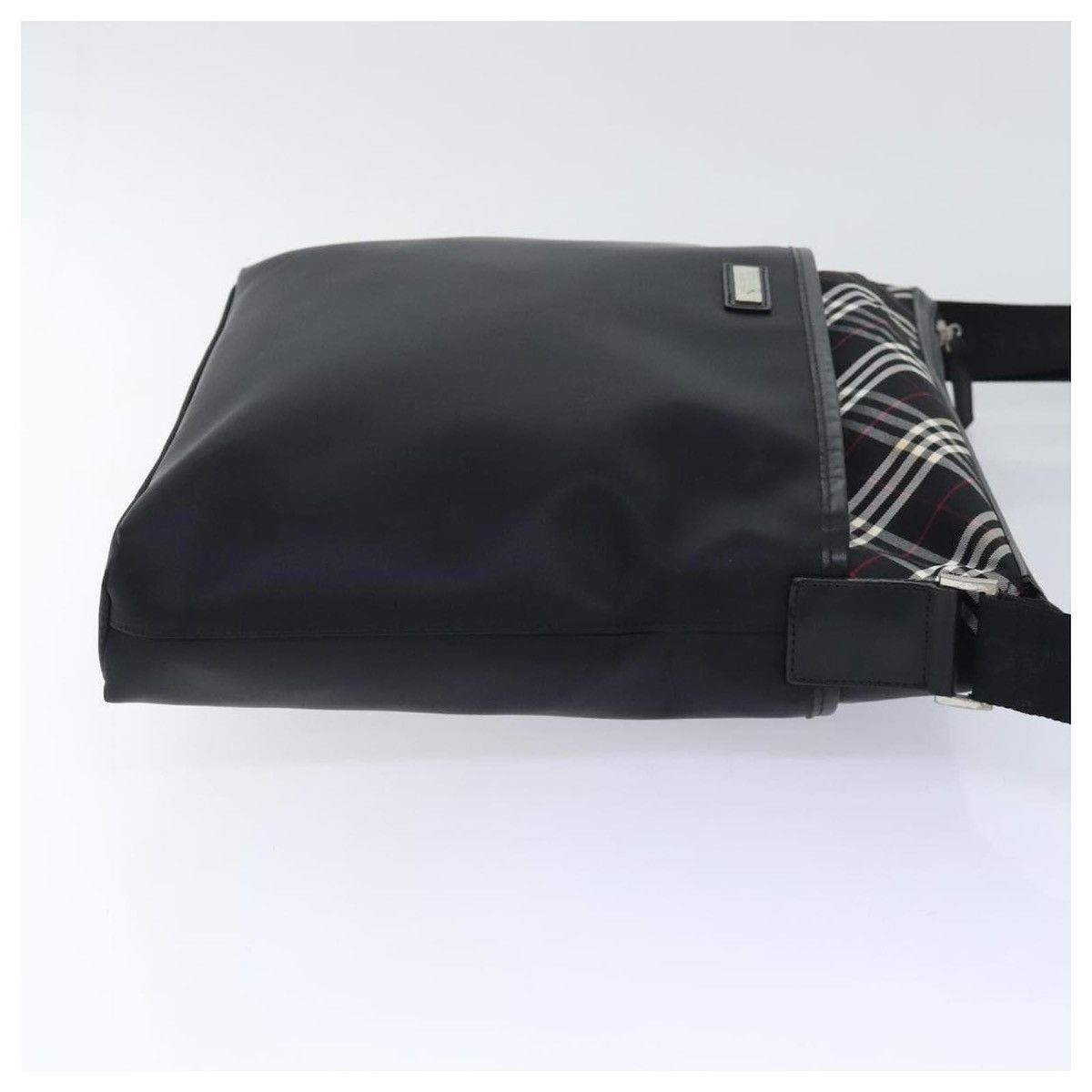 Burberry Auth BURBERRY Nova Check Black label Shoulder Bag Nylon Size ONE SIZE - 4 Thumbnail