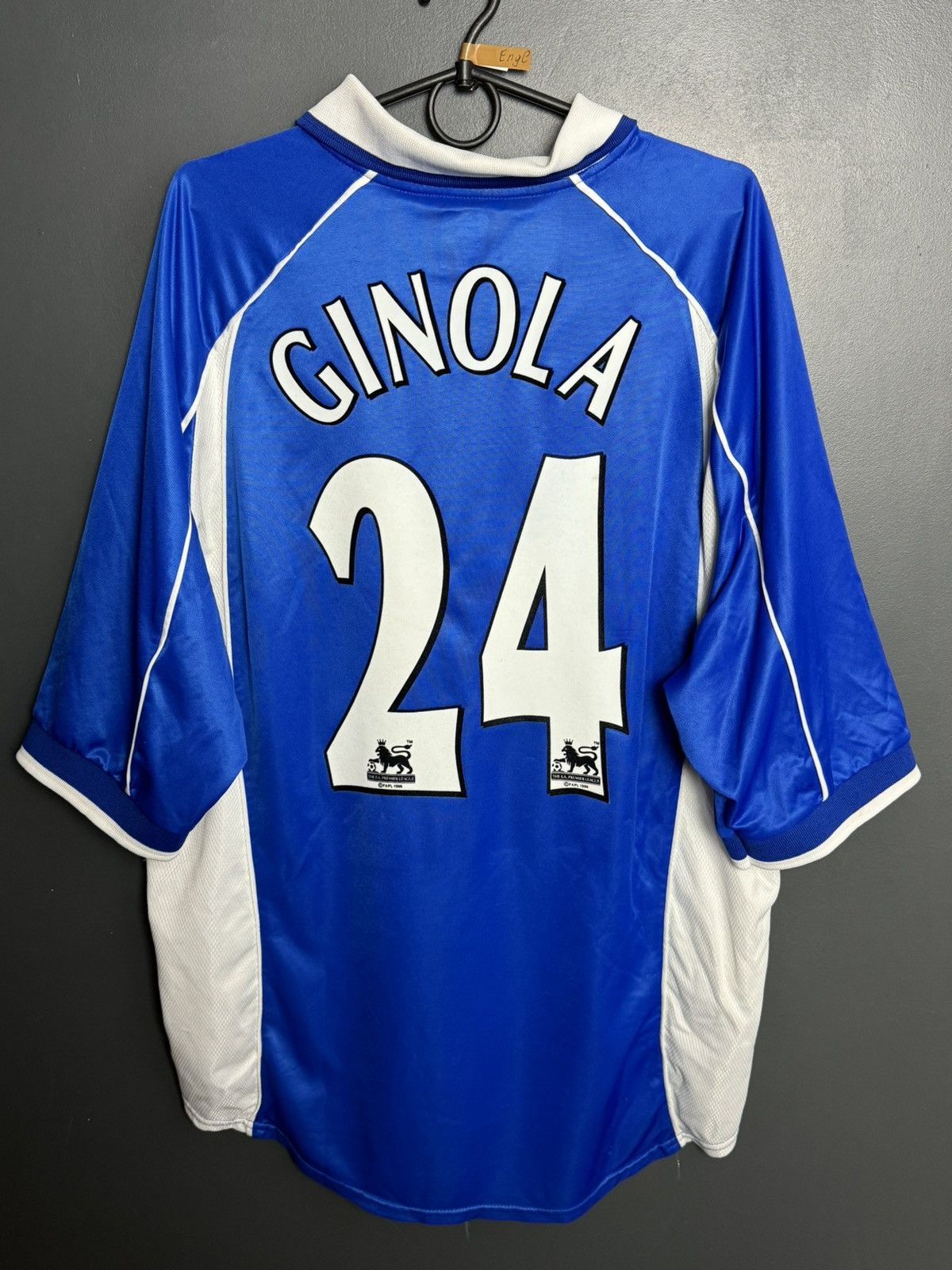 Puma Everton 00/02 Home Ginola Football Jersey Size US XL / EU 56 / 4 - 1 Thumbnail
