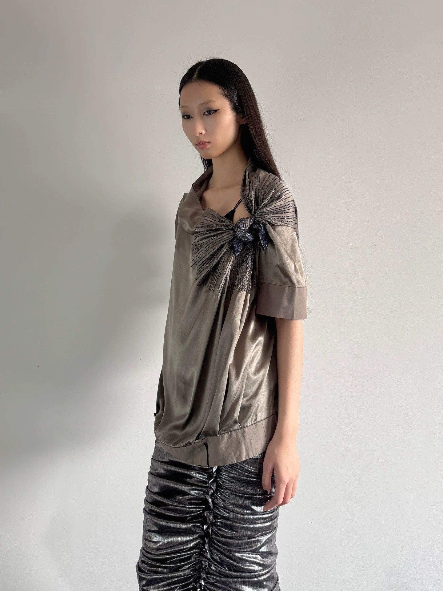 Dries Van Noten Dries Van Noten Irregular Sequin Knot Silk SS Top Women 42 Size M / US 6-8 / IT 42-44 - 3 Thumbnail