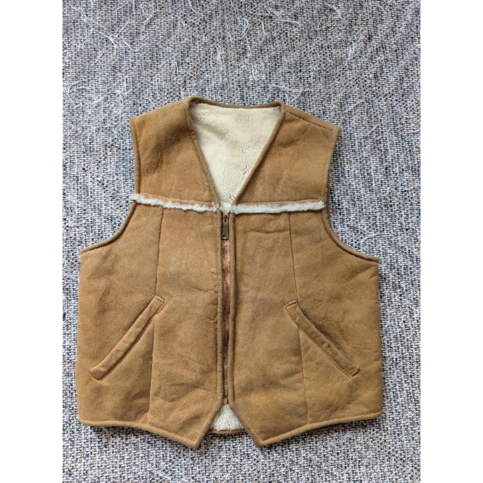 Eddie Bauer VINTAGE Eddie Bauer Vest Men M 40 Brown Sheepskin Leather Western Shearling Wool Lining Chest 40in Measurements 1960s Size US M / EU 48-50 / 2 - 2 Thumbnail