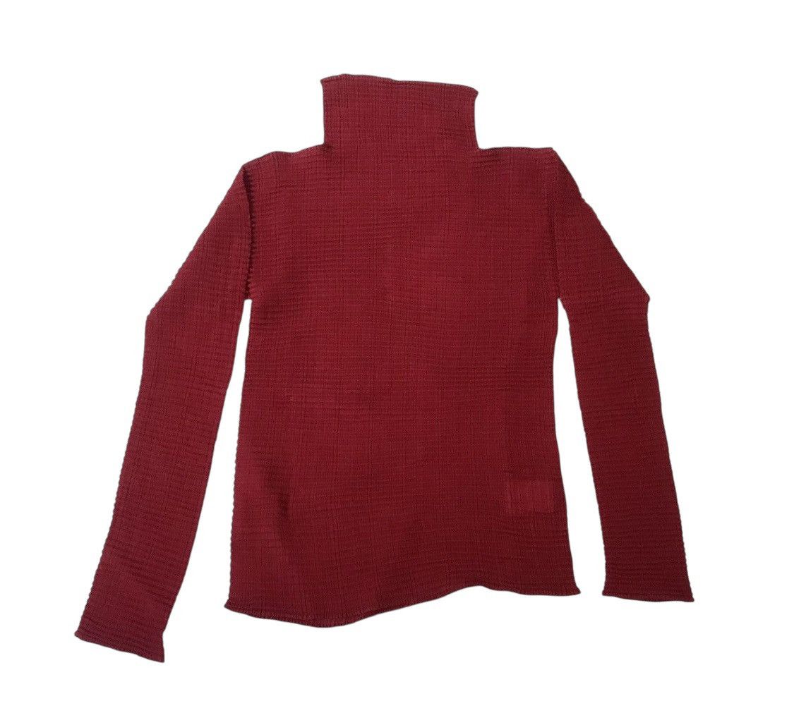 Issey Miyake Vintage issey miyake red pleats turtleneck Size M / US 6-8 / IT 42-44 - 1 Thumbnail