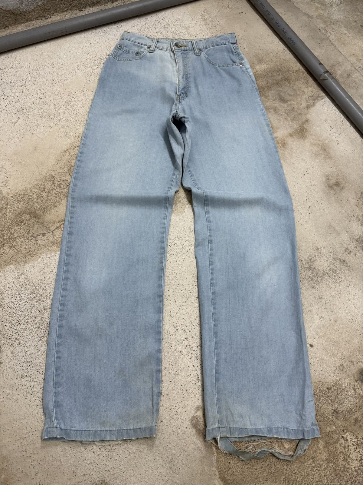 Levi's Vintage 96’s Levis Women Cotton Distressed Pants Size 28" / US 6 / IT 42 - 1 Thumbnail
