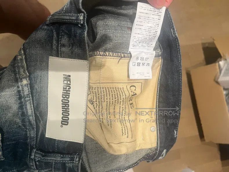 Neighborhood Neighborhood size S Jeans Size US 27 - 6 Thumbnail