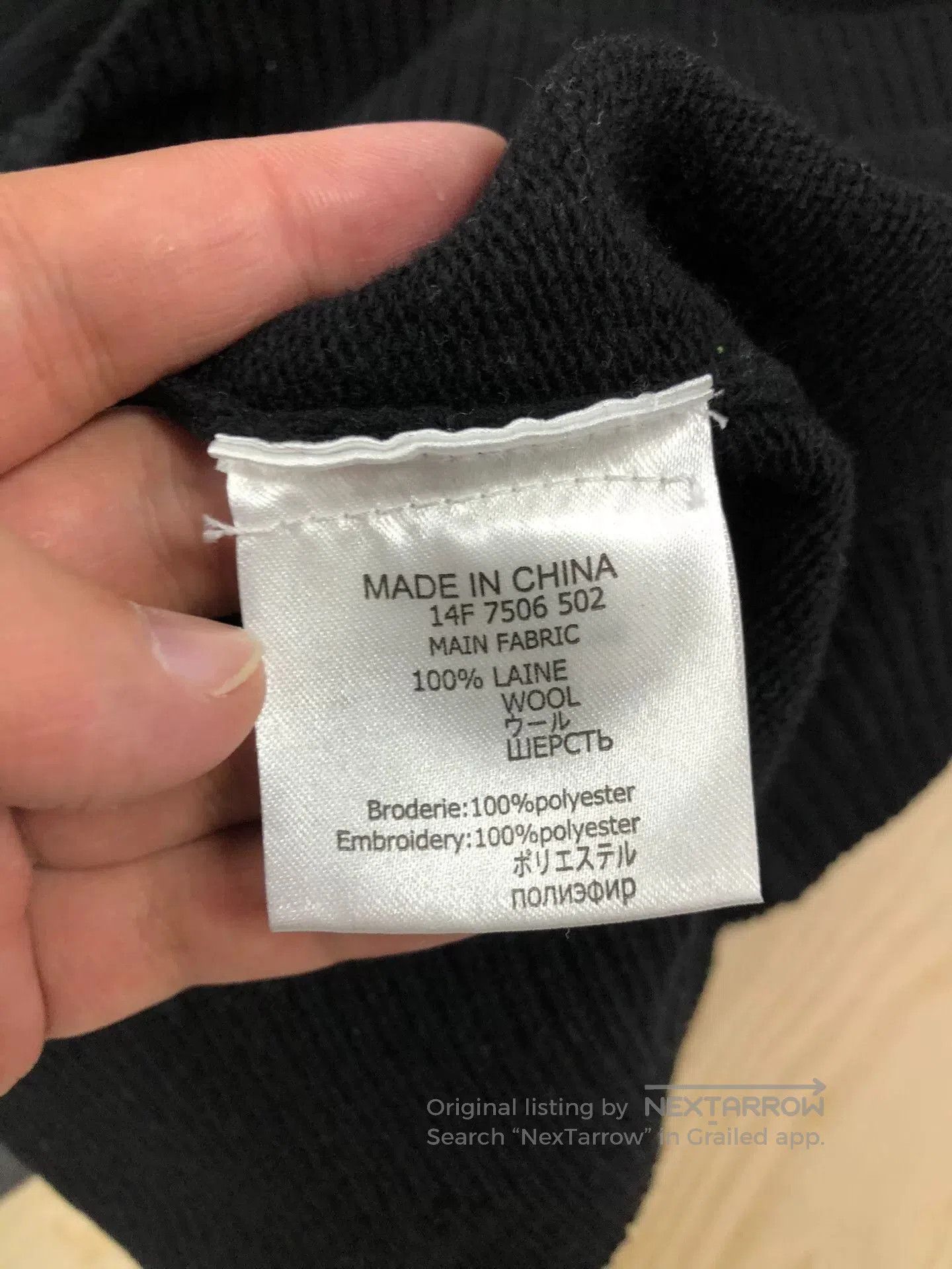 Givenchy givenchy star knit sweater in black. Size XS / US 0-2 / IT 36-38 - 3 Thumbnail