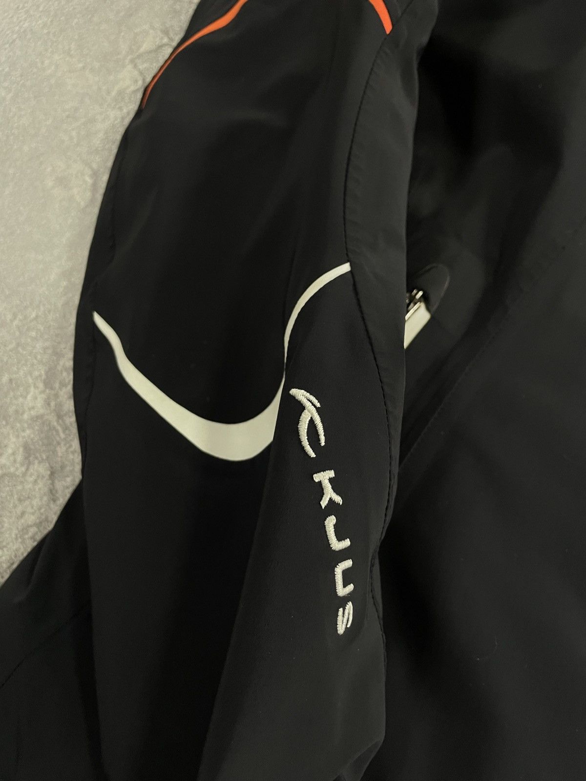 KJUS Kjus Recco Ski Snowboarding Hooded Black Jacket size 38 / S Size S / US 4 / IT 40 - 4 Thumbnail