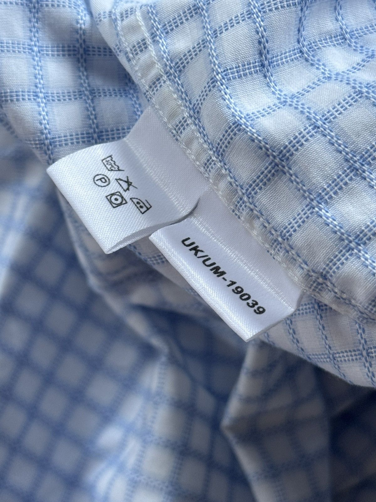 Yves Saint Laurent Yves Saint Laurent YSL L/size Chekered shirt button up polo Size US L / EU 52-54 / 3 - 7 Thumbnail
