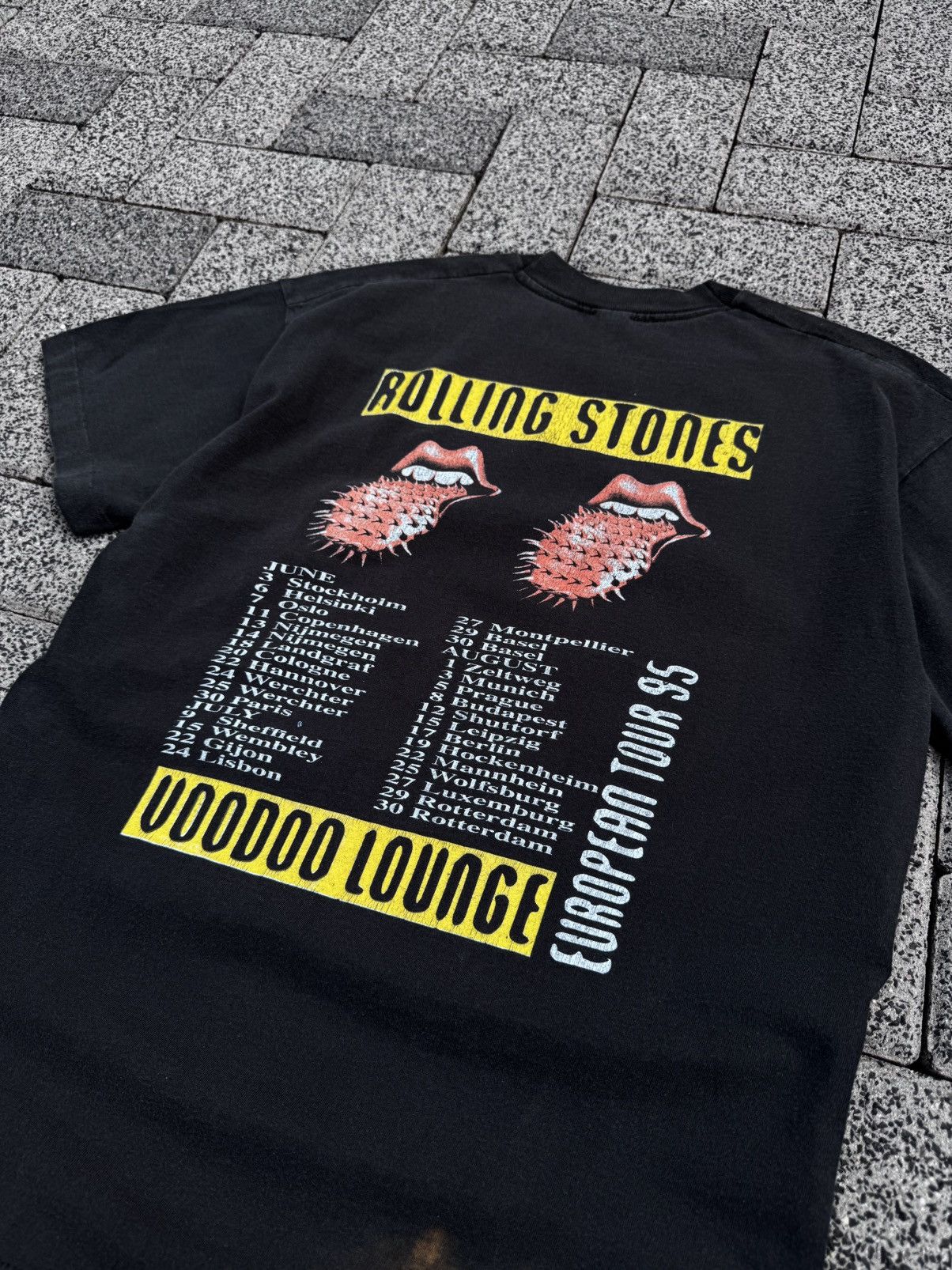 The Rolling Stones × Vintage Vintage The Rolling Stones Voodoo Lounge Tour 1995 T-Shirt Size US M / EU 48-50 / 2 - 7 Thumbnail