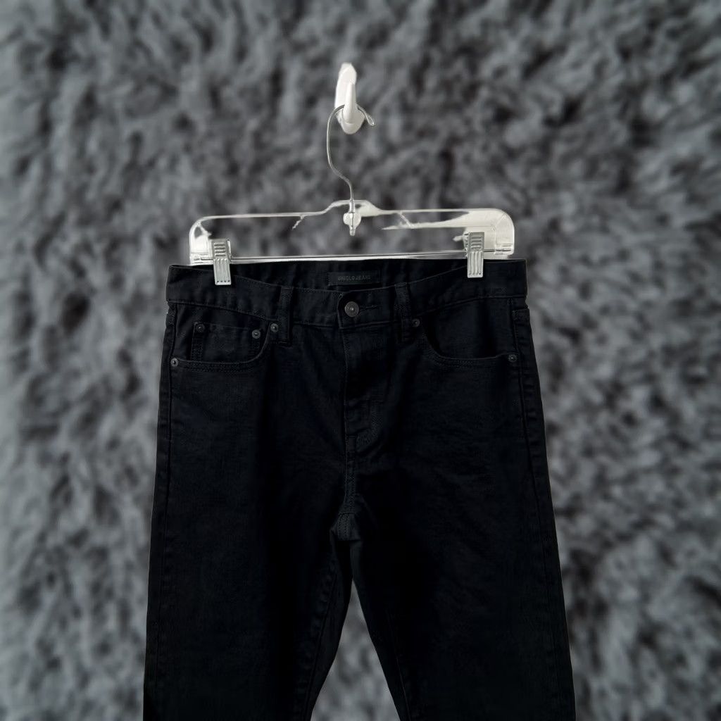 Uniqlo UNIQLO JEANS Slim Straight Jeans Mens 30x32 Black Selvedge Stretch Denim Button Fly 5-Pocket Baggy? No. Size US 30 / EU 46 - 1 Thumbnail