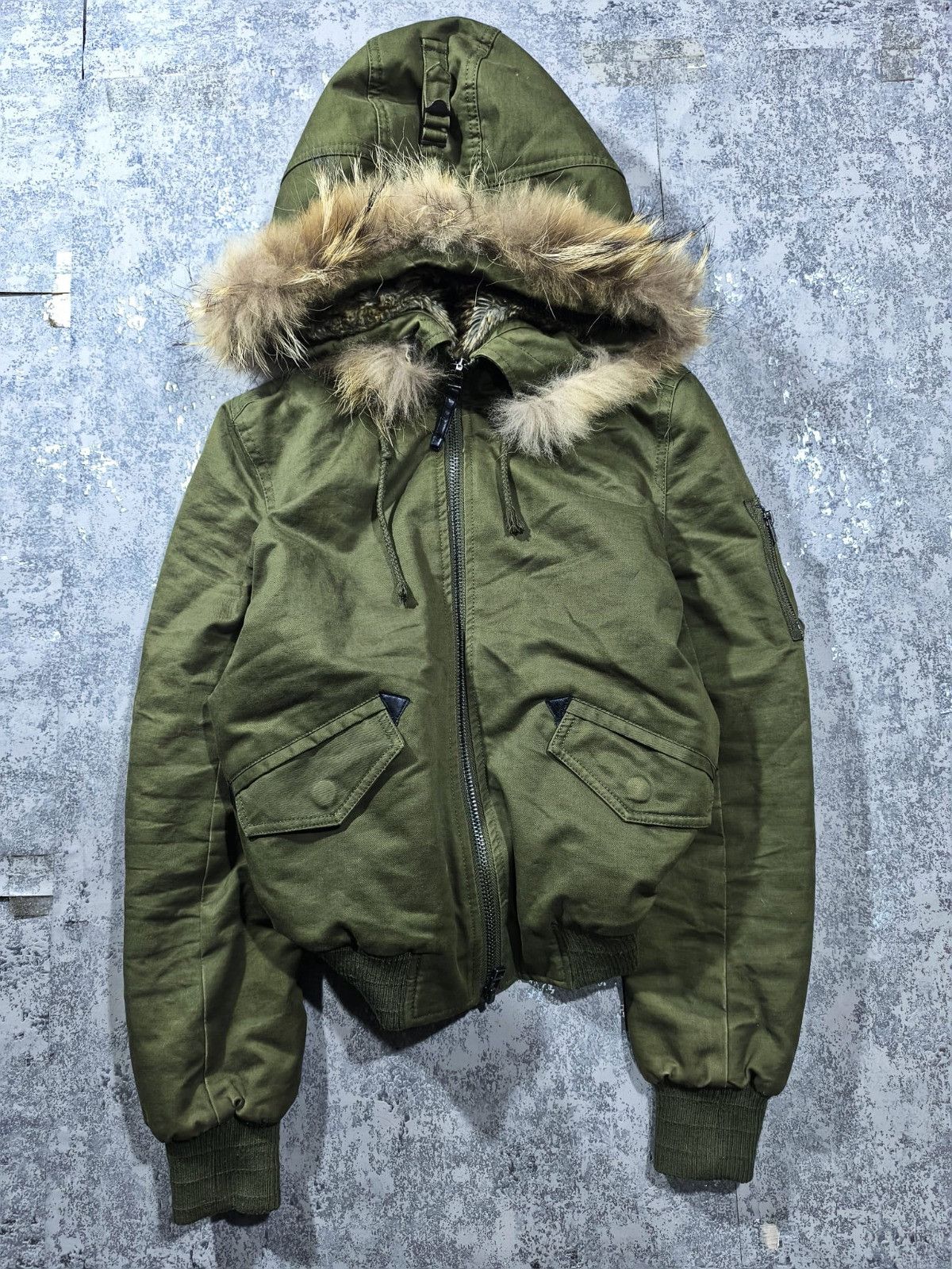 Other Japan Type FauxFur Military Faded Khaki Green Bomber Size S / US 4 / IT 40 - 5 Thumbnail